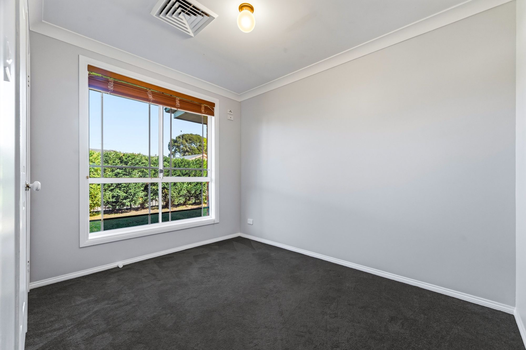 21 Berril Place — photo 12 of 13
