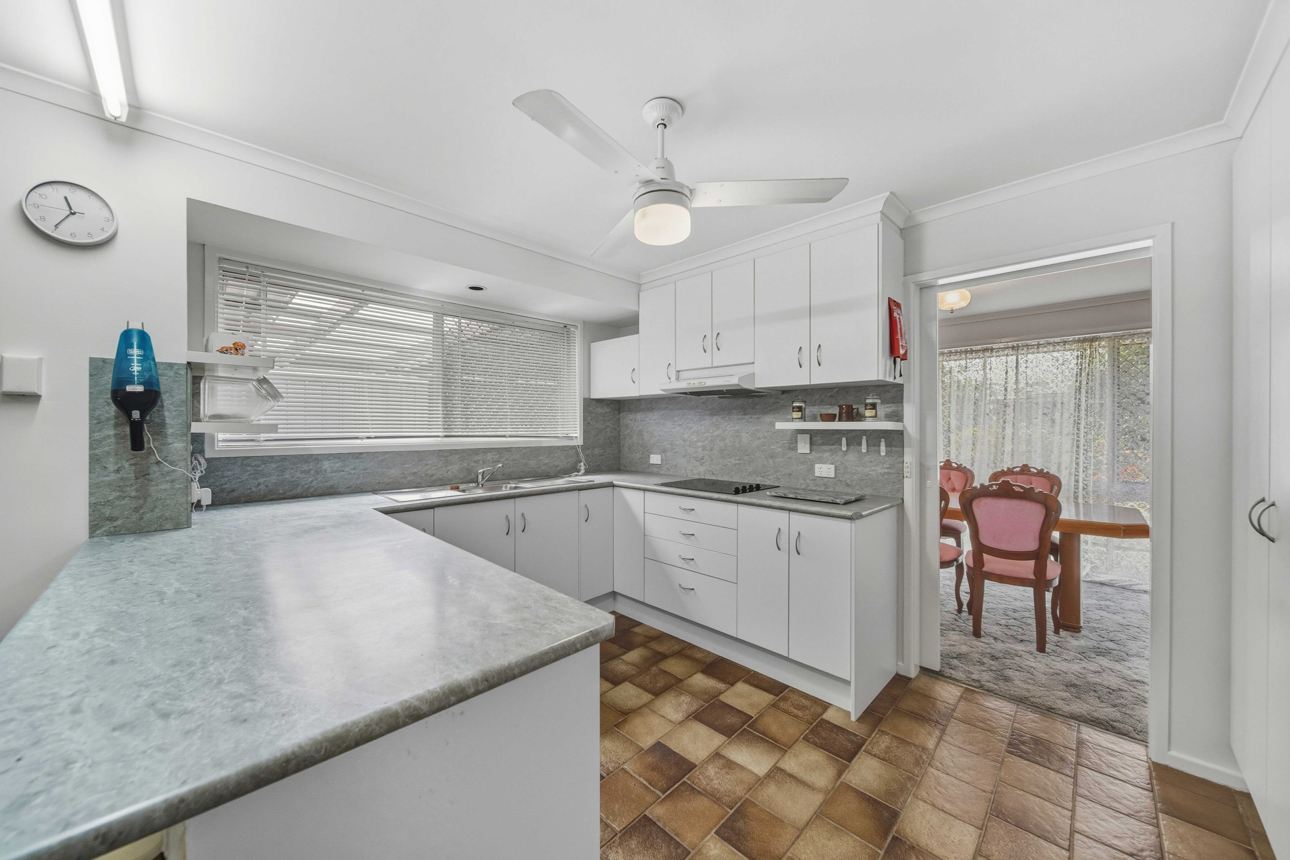 6 Sales Street, Jimboomba, QLD 4280