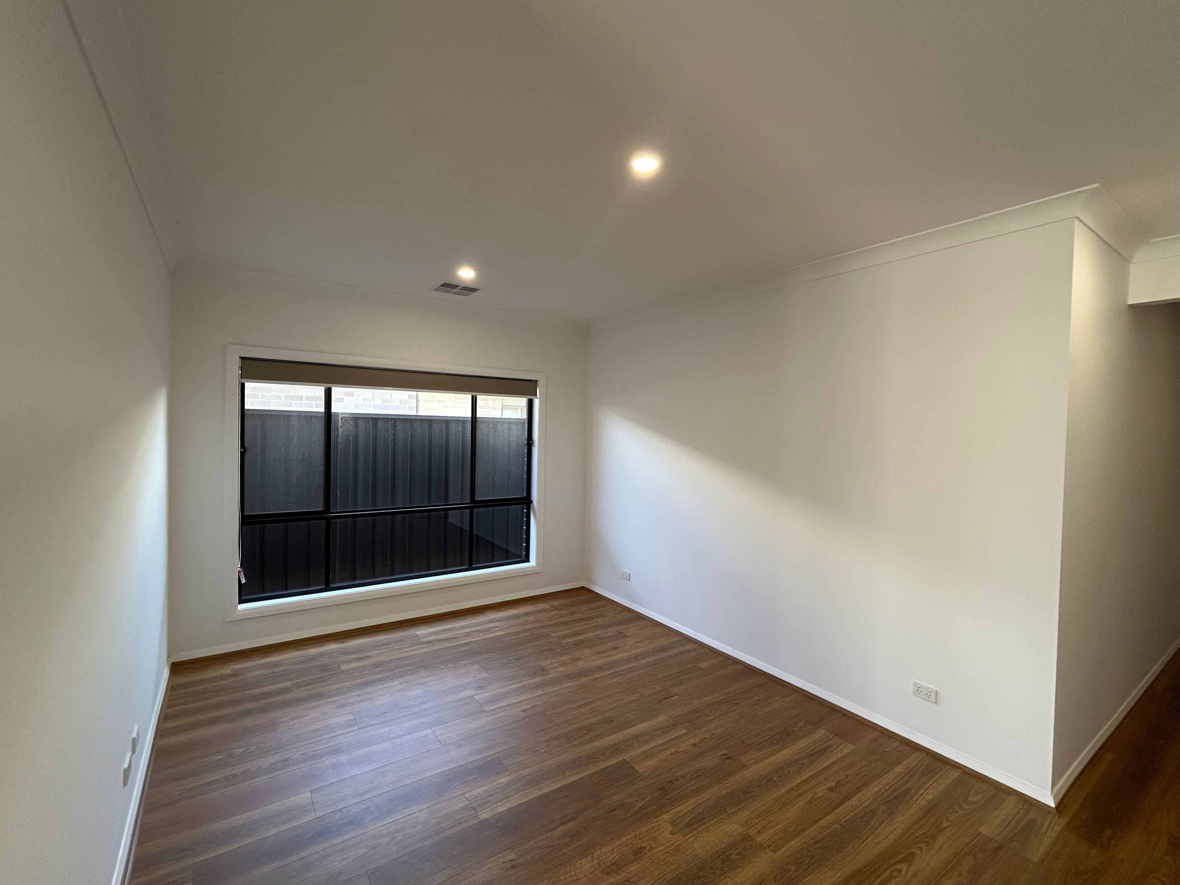 10 Azalea Drive, Angle Vale, SA 5117