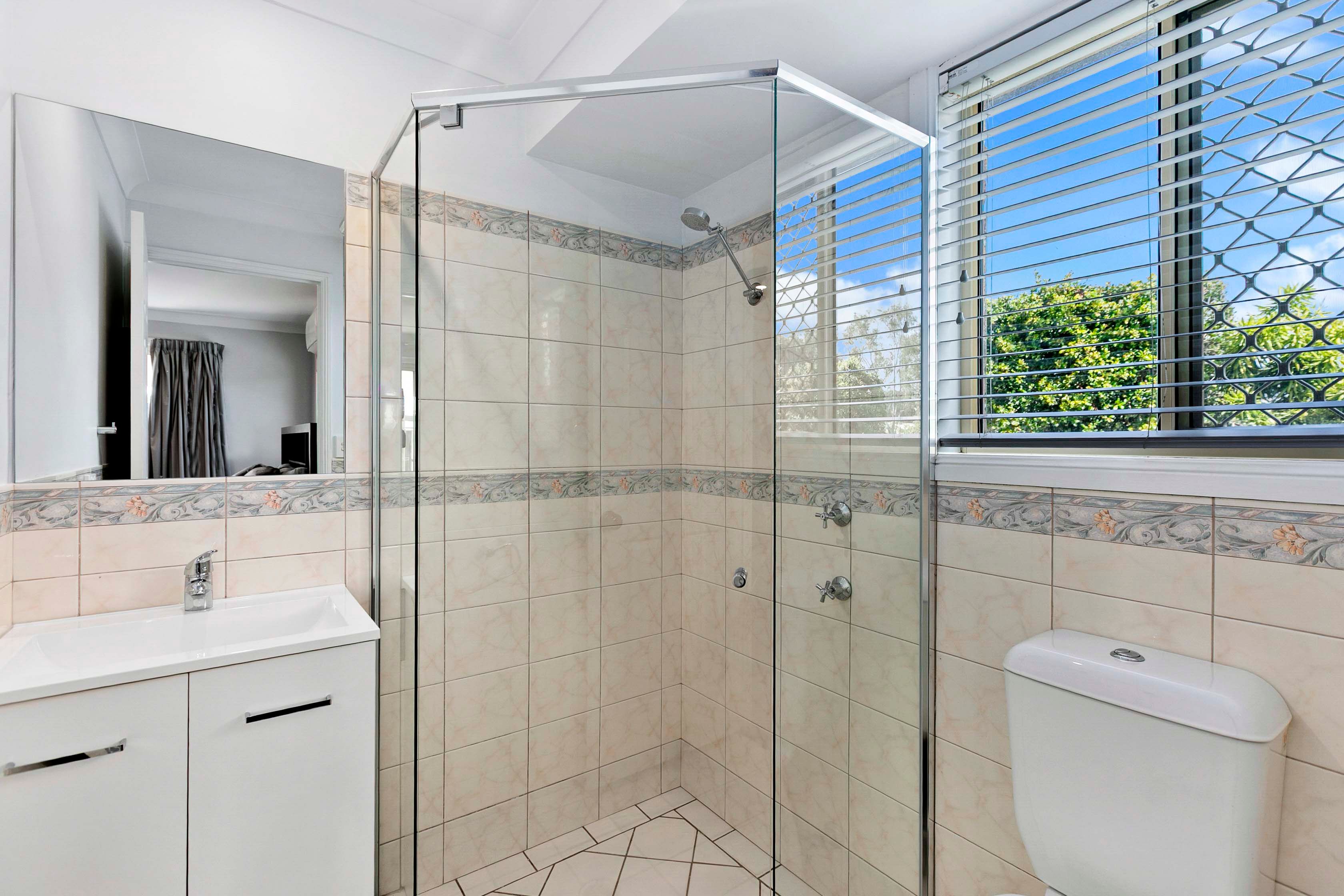 6 Merrilyn Court — photo 13 of 30