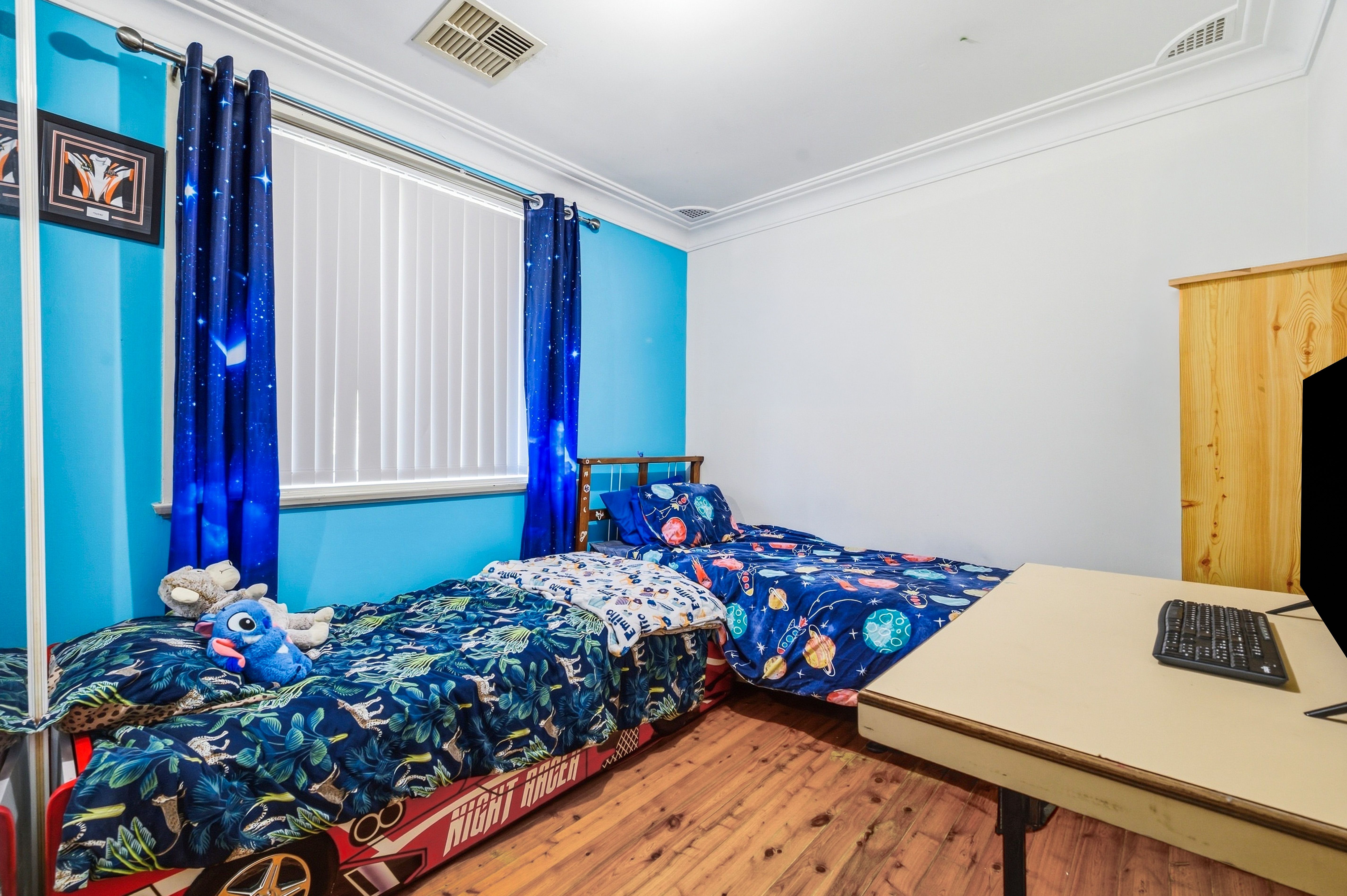 43 Kendall Street — photo 9 of 11