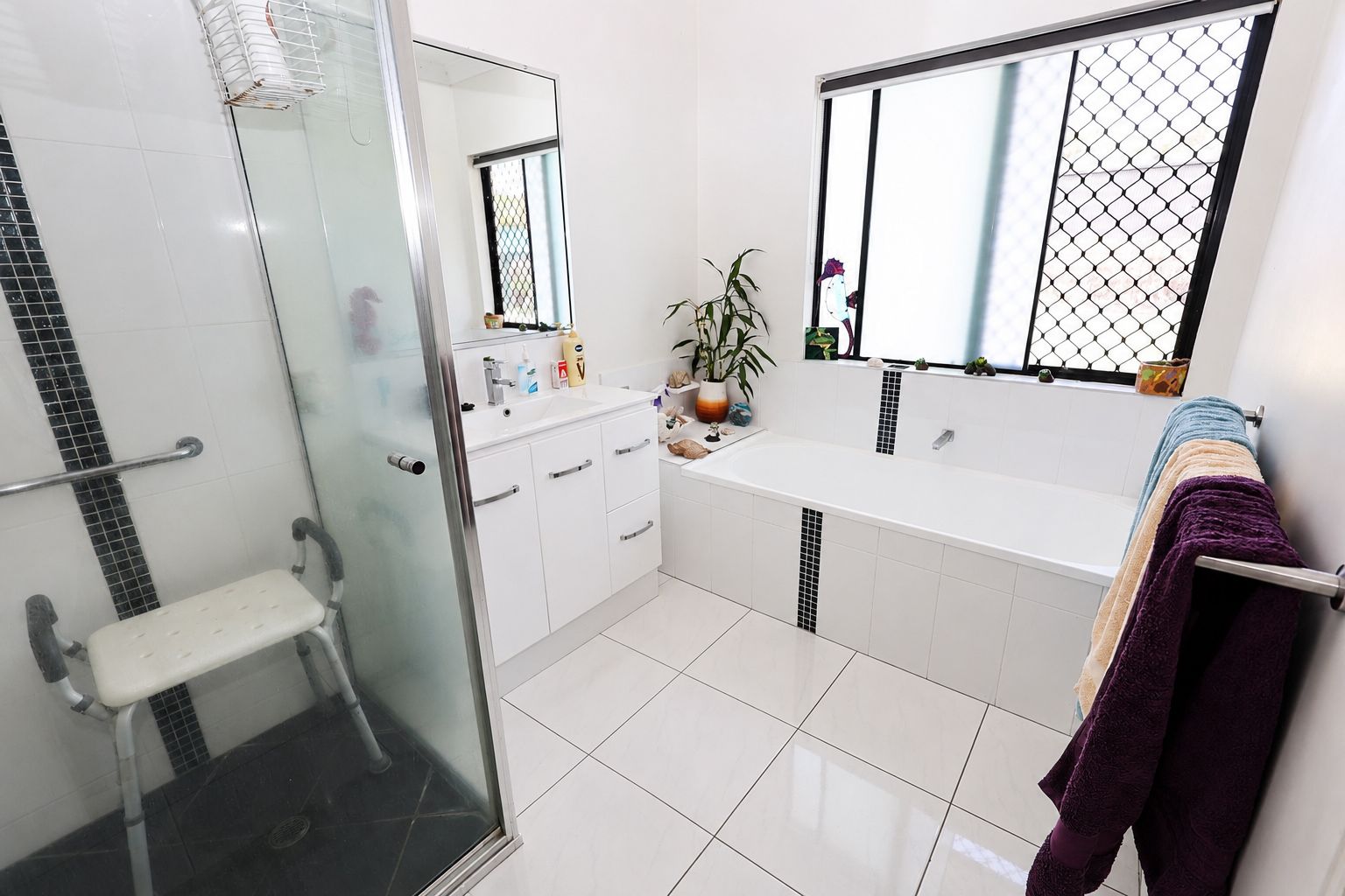 15 Rosella Street — photo 6 of 21