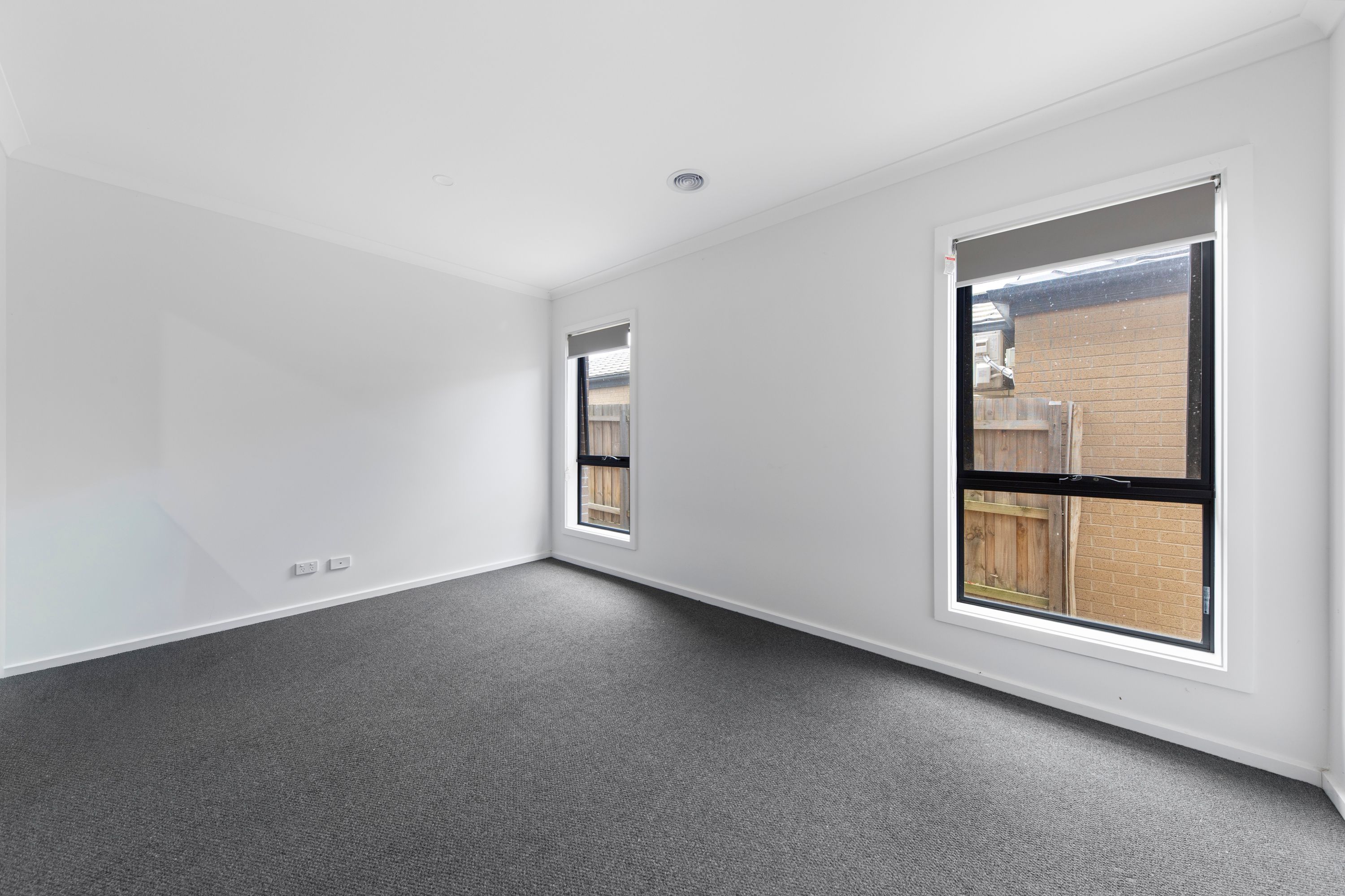 48 Barbara Avenue — photo 11 of 29