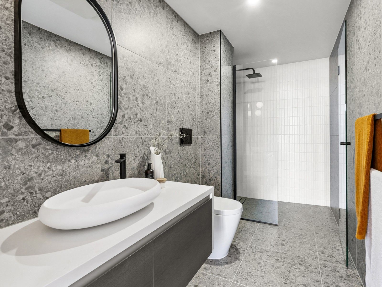 608/62 Patrick Street — photo 12 of 30