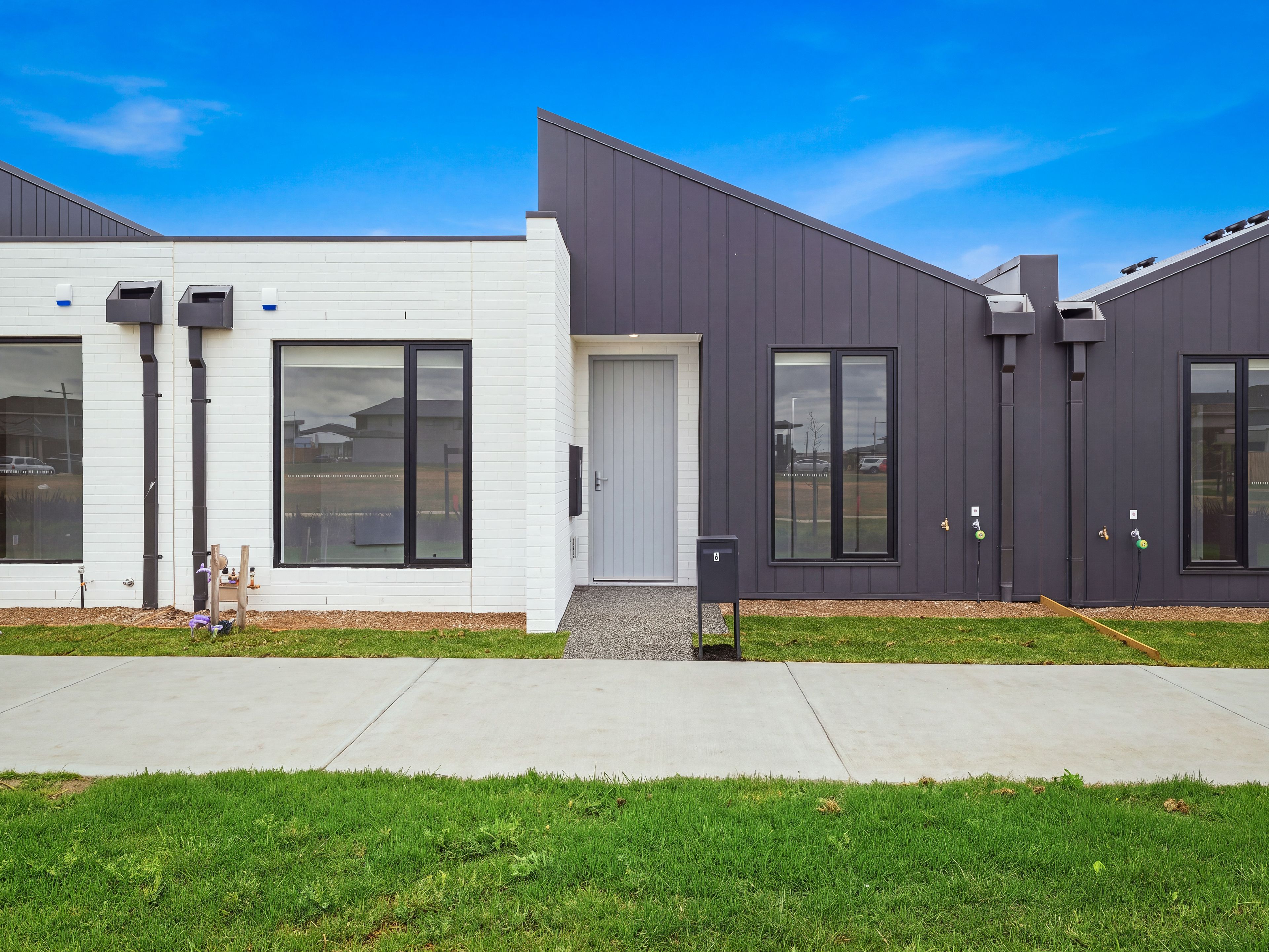 6 Mantri Walk — photo from Ray White Werribee