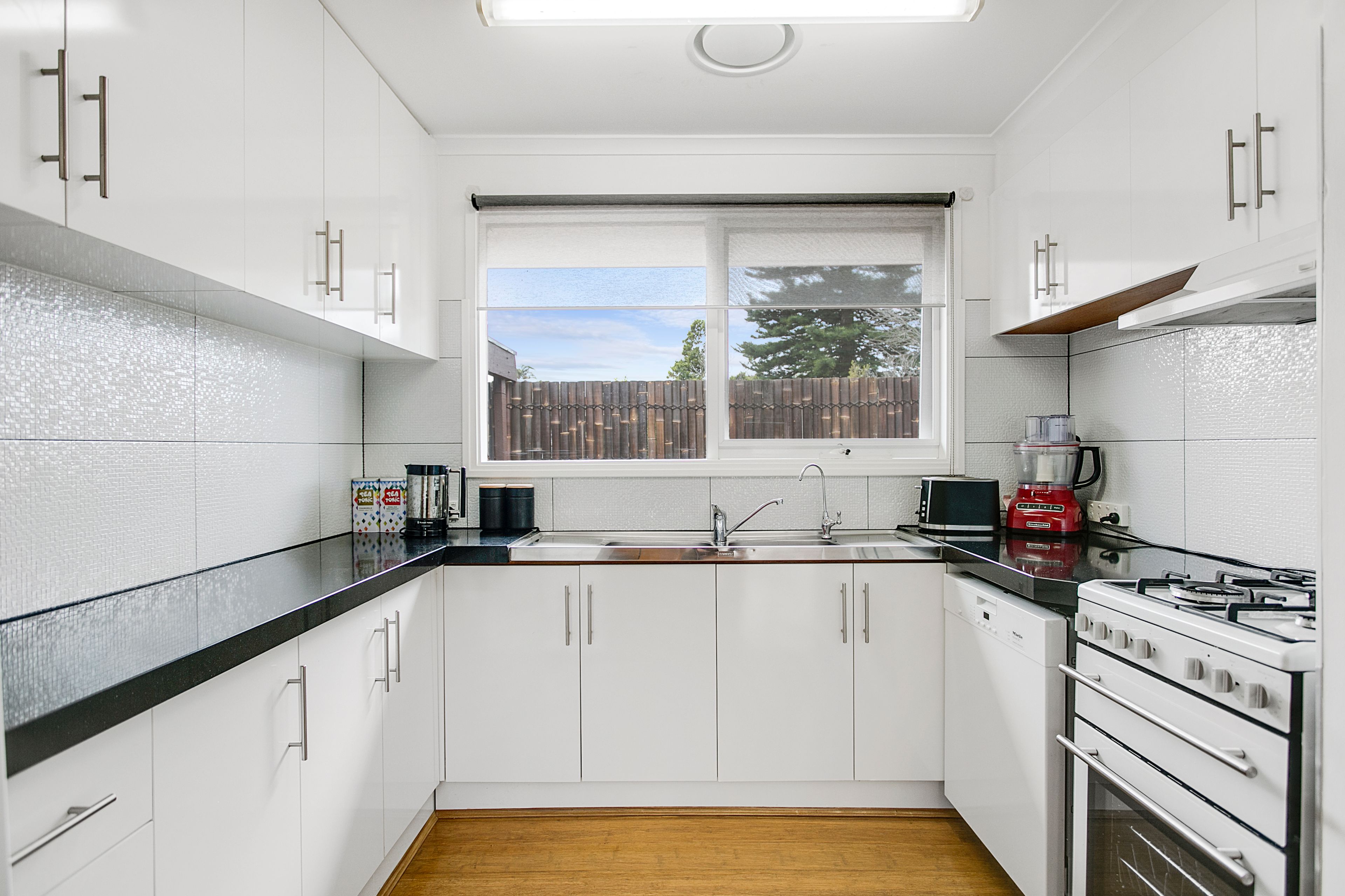 2/4 Leonard Street, Frankston, VIC 3199
