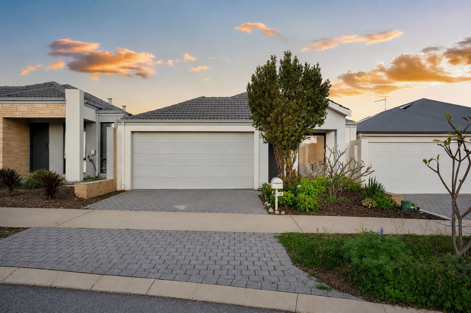 2 Vamoose Way — photo from Ray White Keevers Group