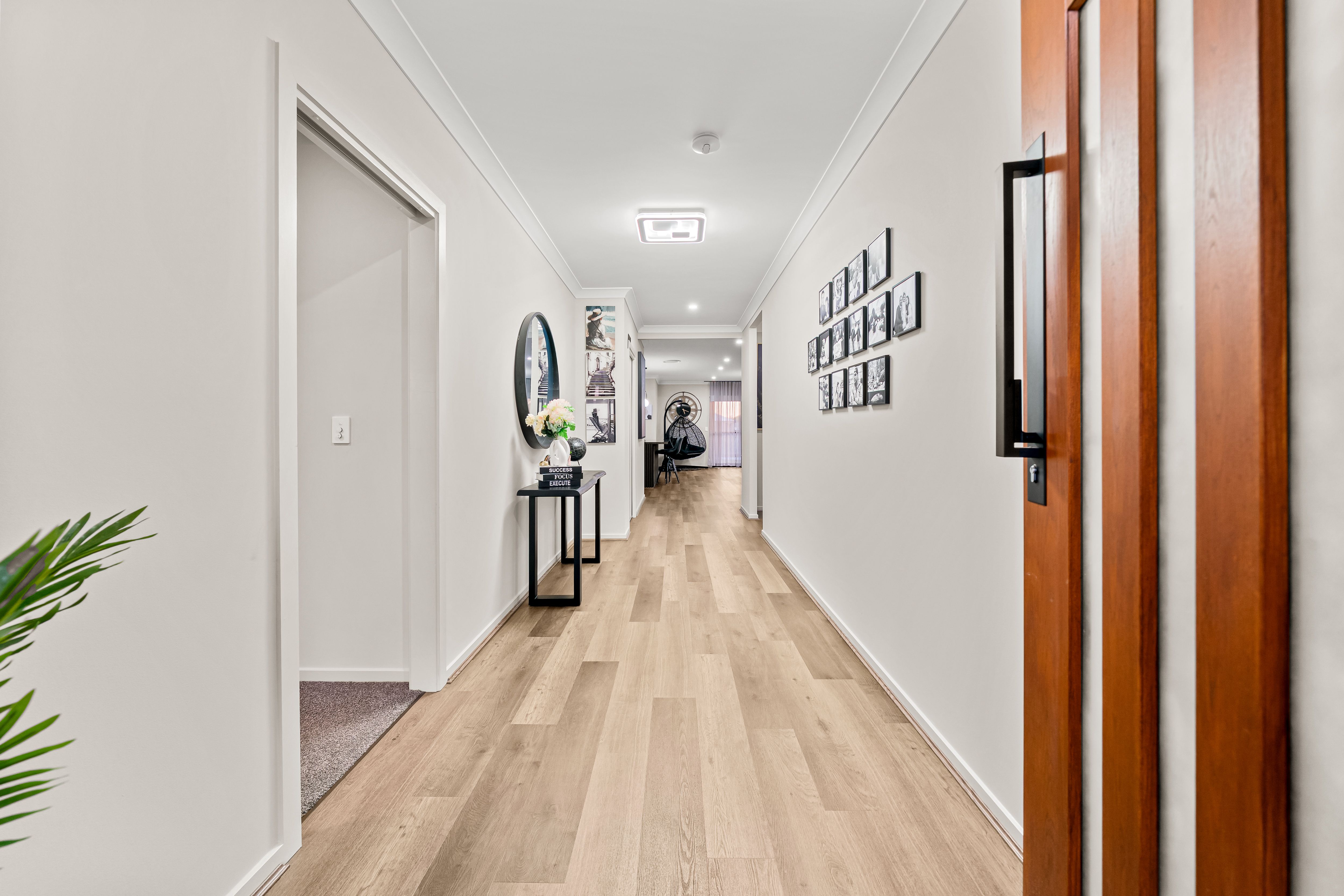 6 Killarney Lane — photo 3 of 26