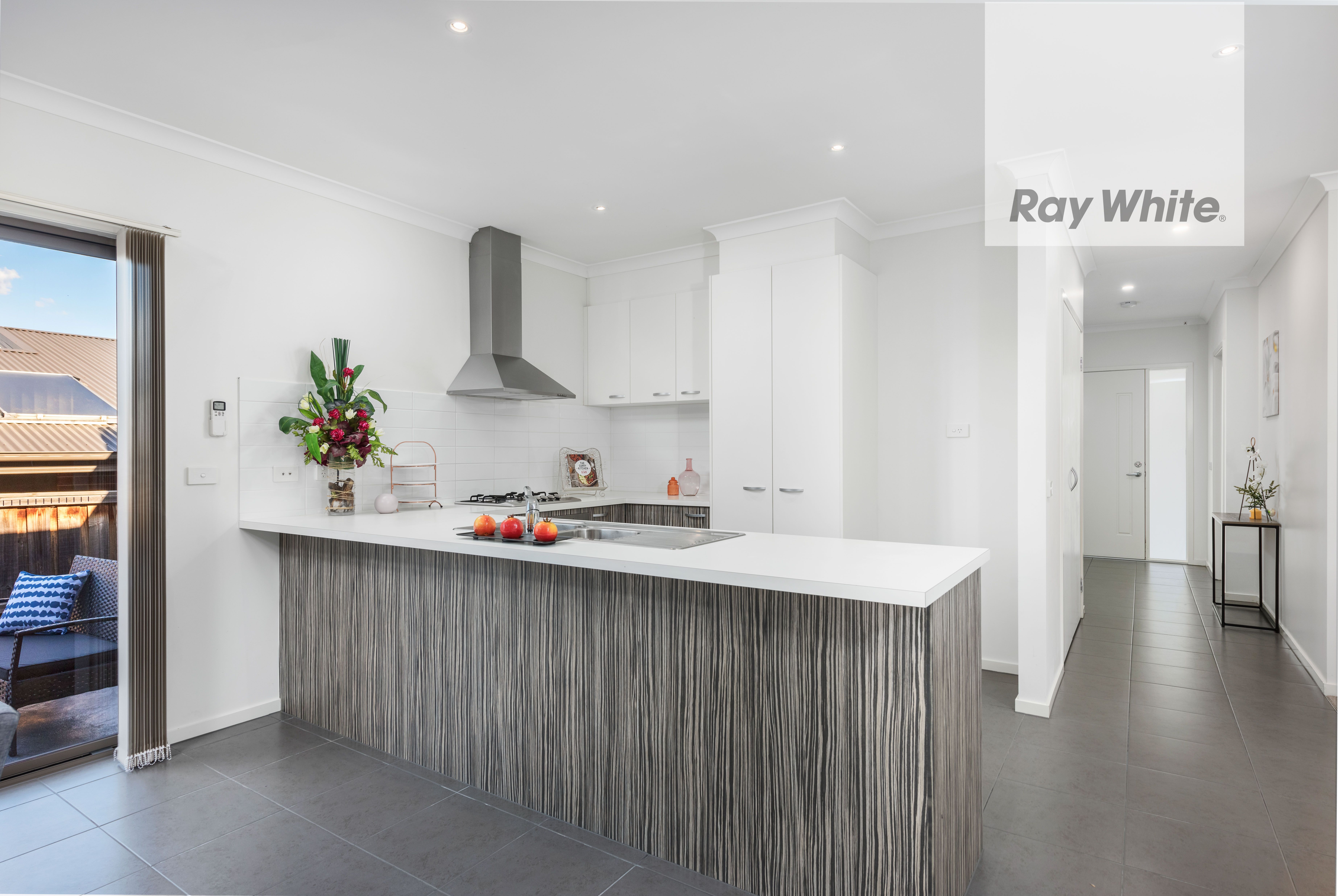 26 Tooradin Crescent, Doreen, VIC 3754