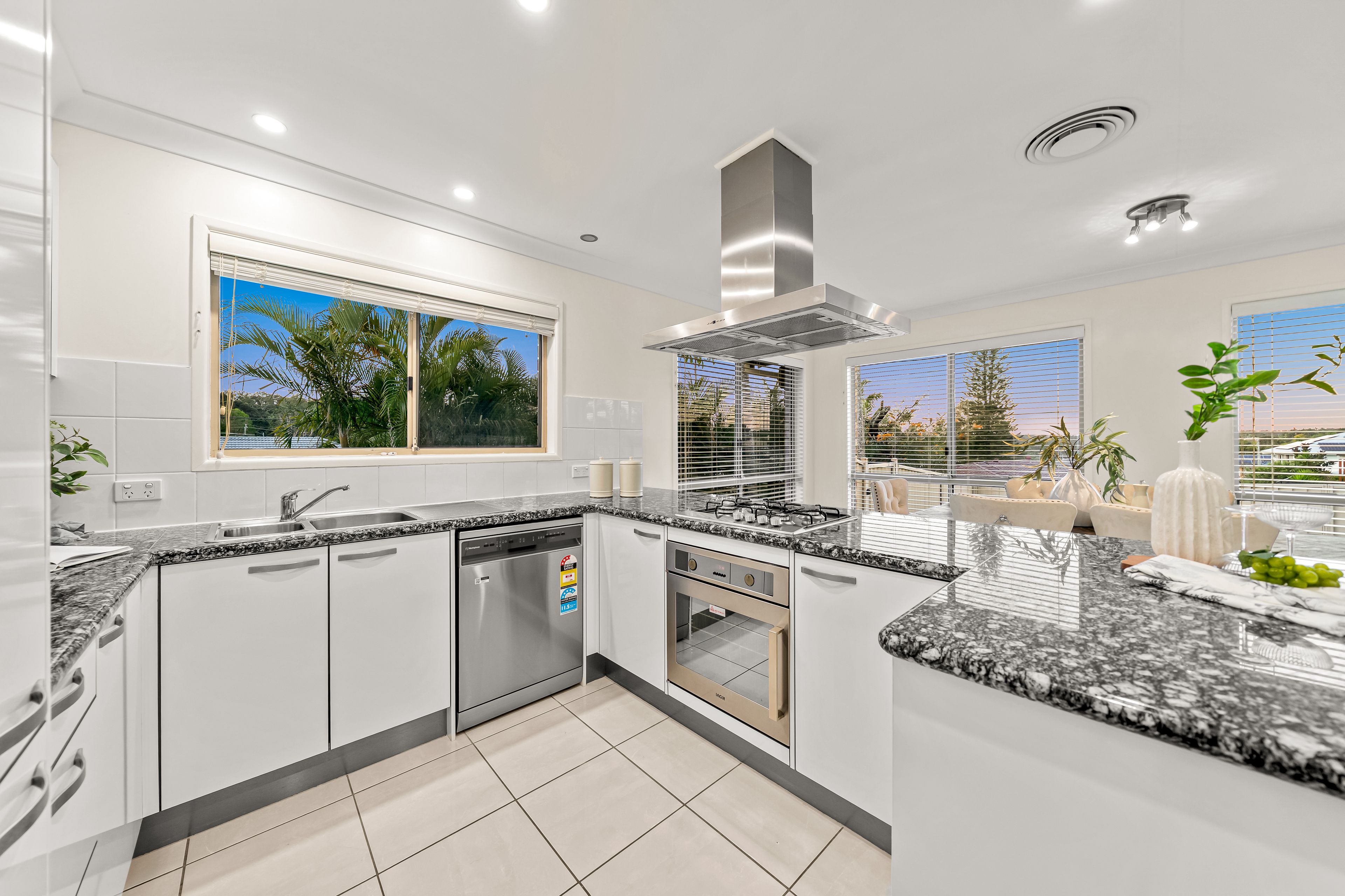 2 Artemis Court — photo 6 of 30