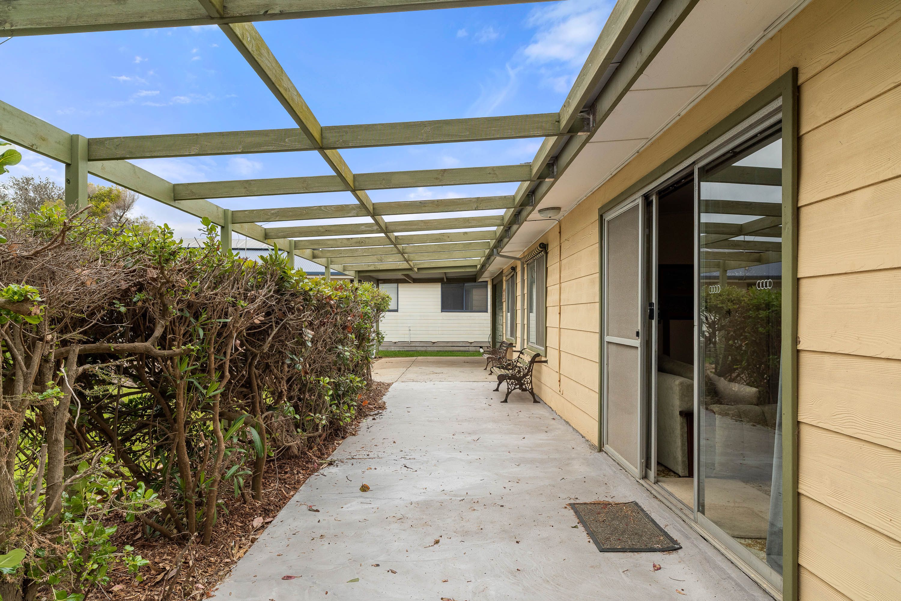 33 Elwood Avenue, Surf Beach, VIC 3922