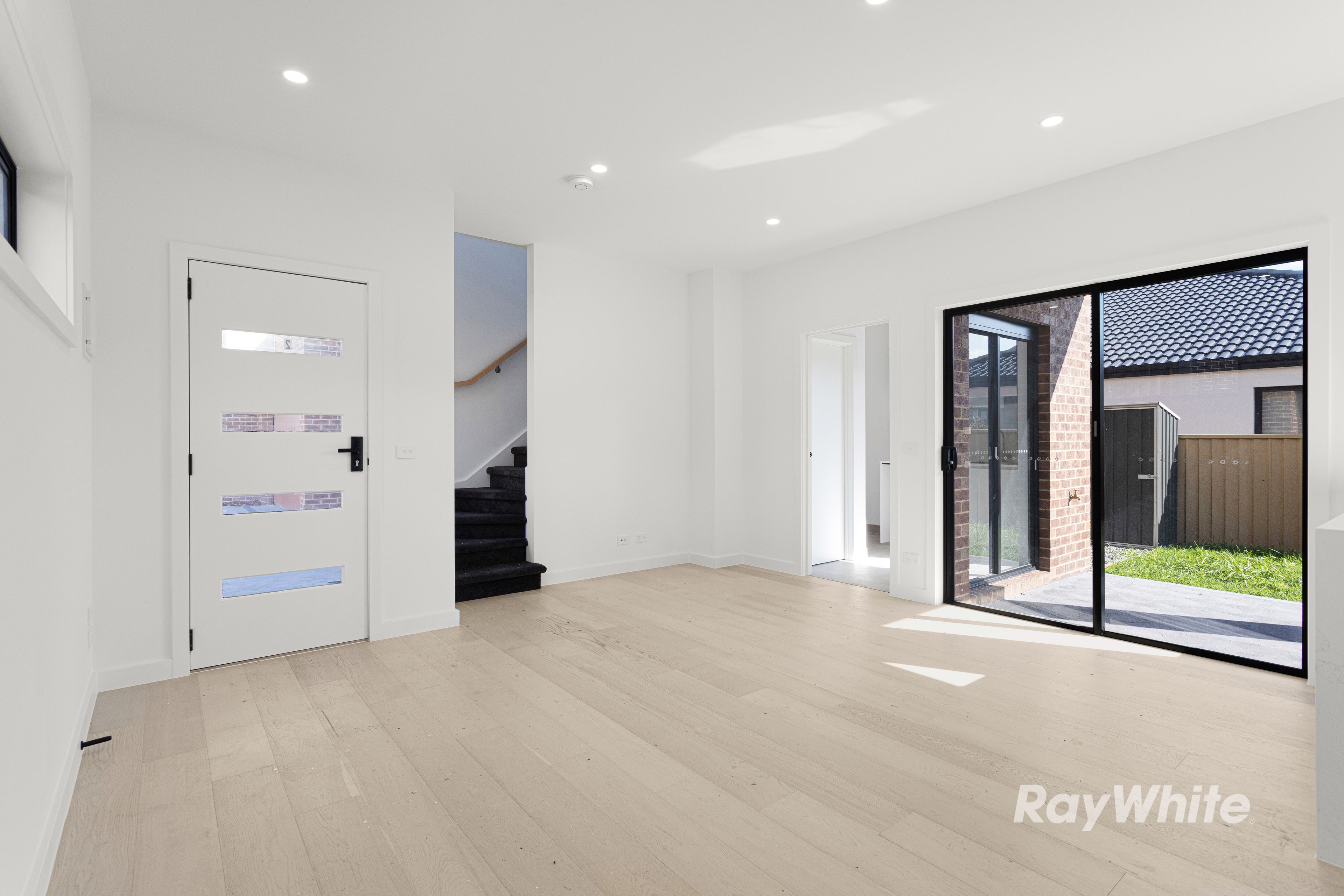 2/14 Eckford Street, Dandenong, VIC 3175