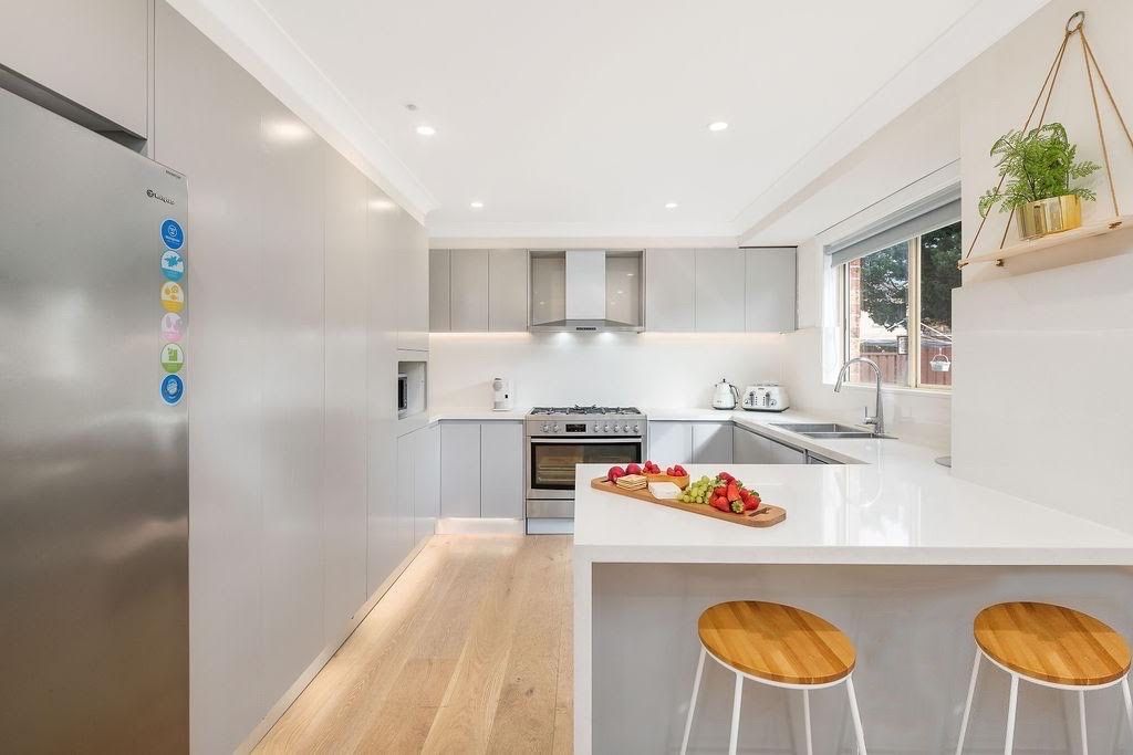 7 Ryan Close, St Andrews, NSW 2566
