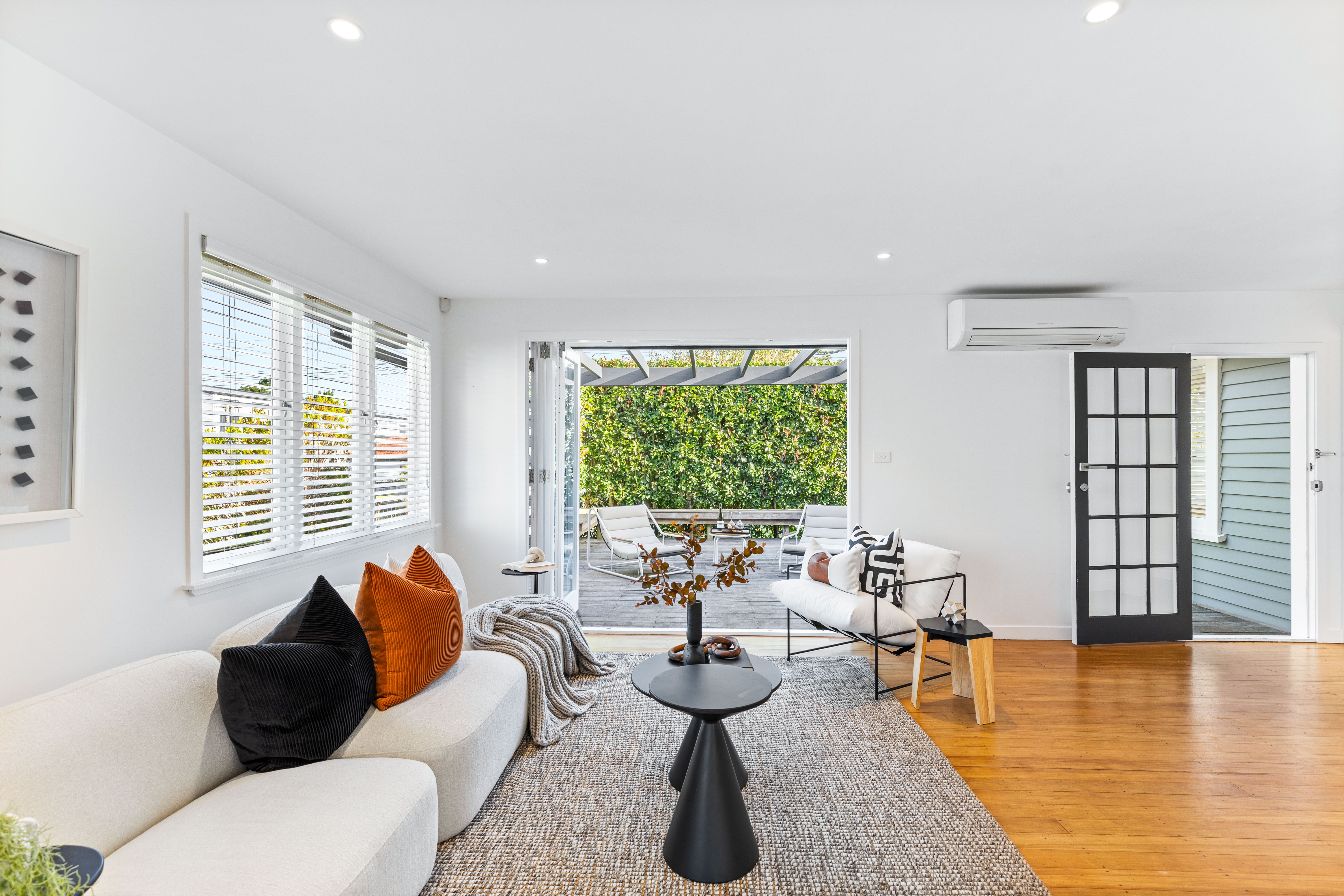 8 Waipani Road, Te Atatu Peninsula, Waitakere City