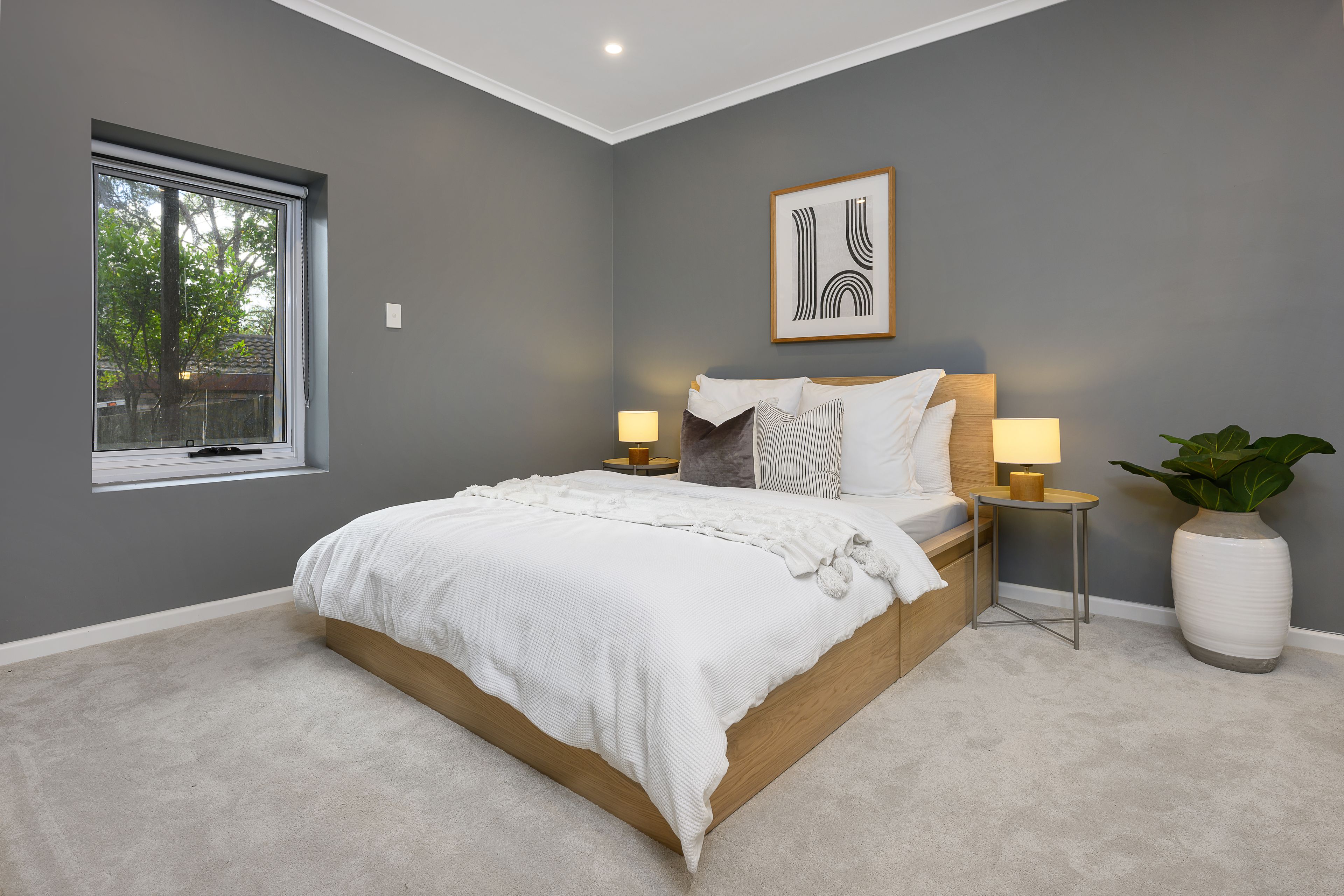 56 Curtin Avenue — photo 11 of 12