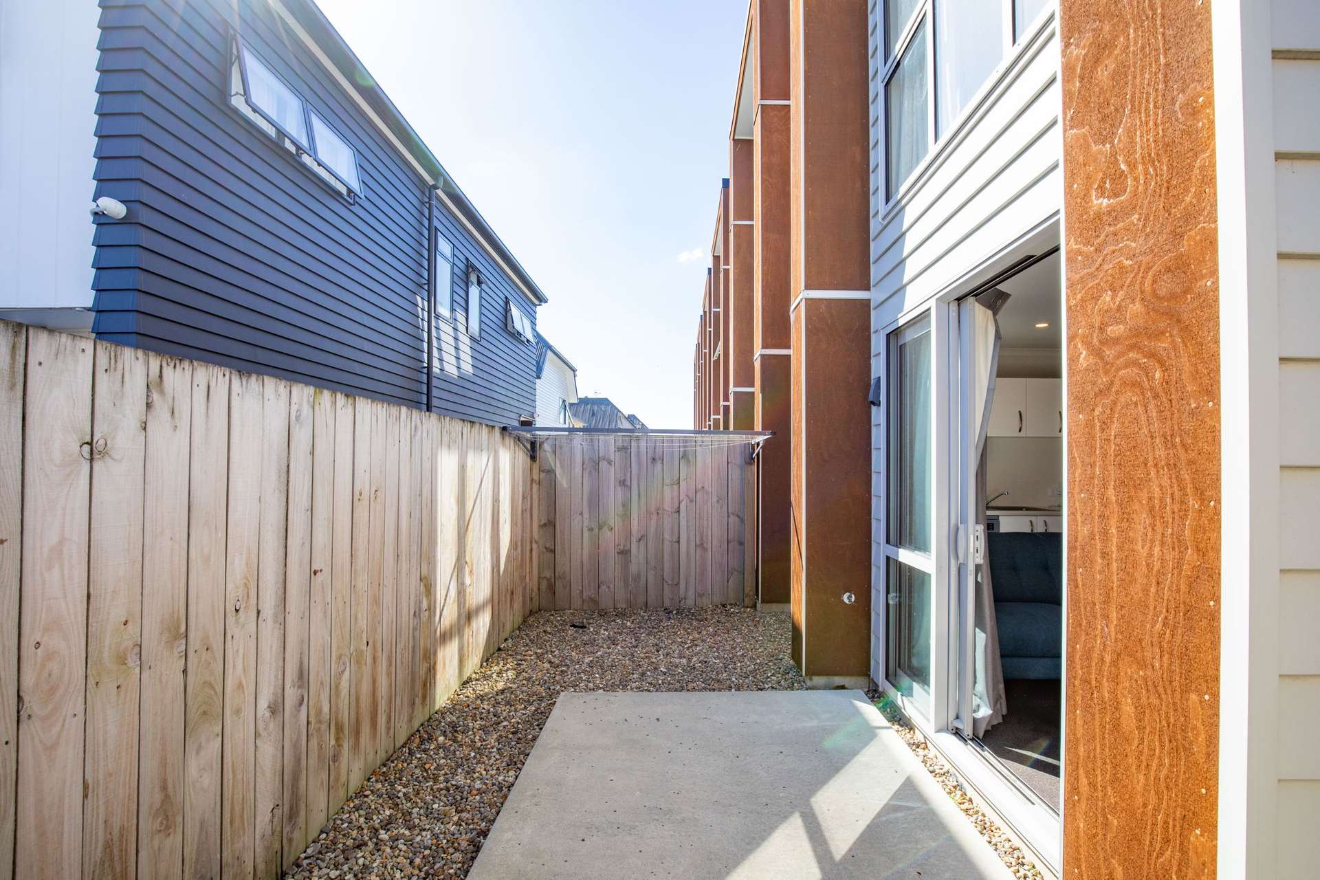 1/113 Knighton Road photo 13