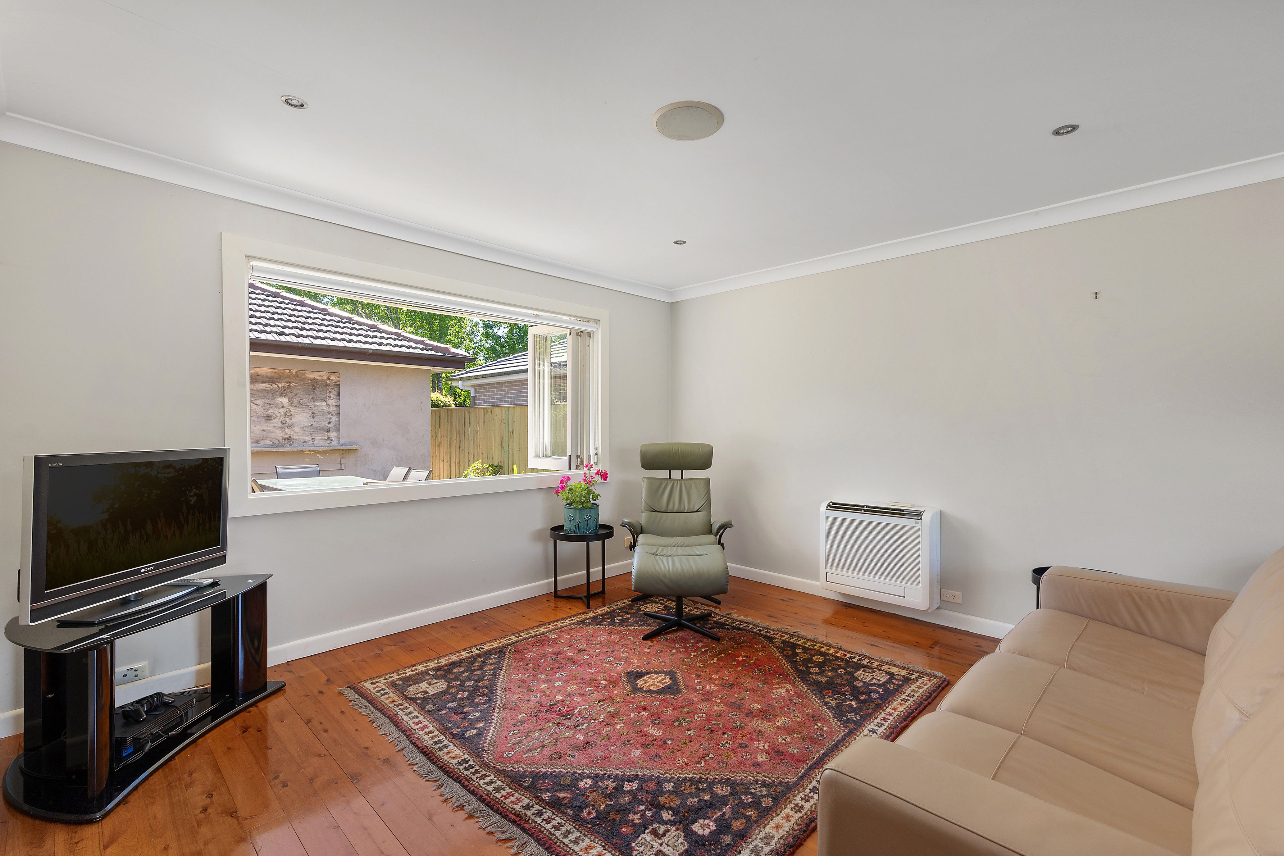 6 Bunyana Avenue — photo 8 of 12