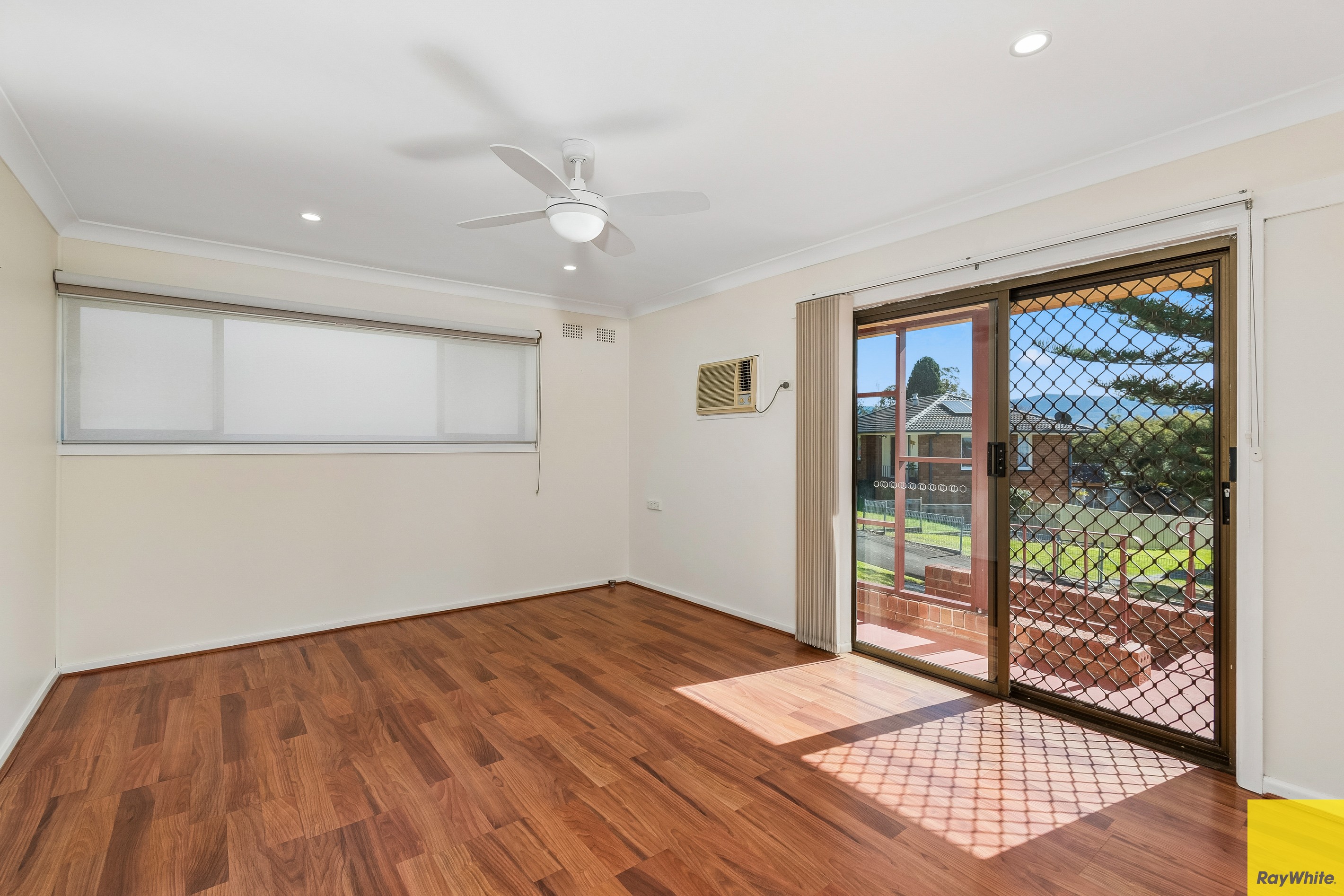 18 Gilba Road, Koonawarra, NSW 2530