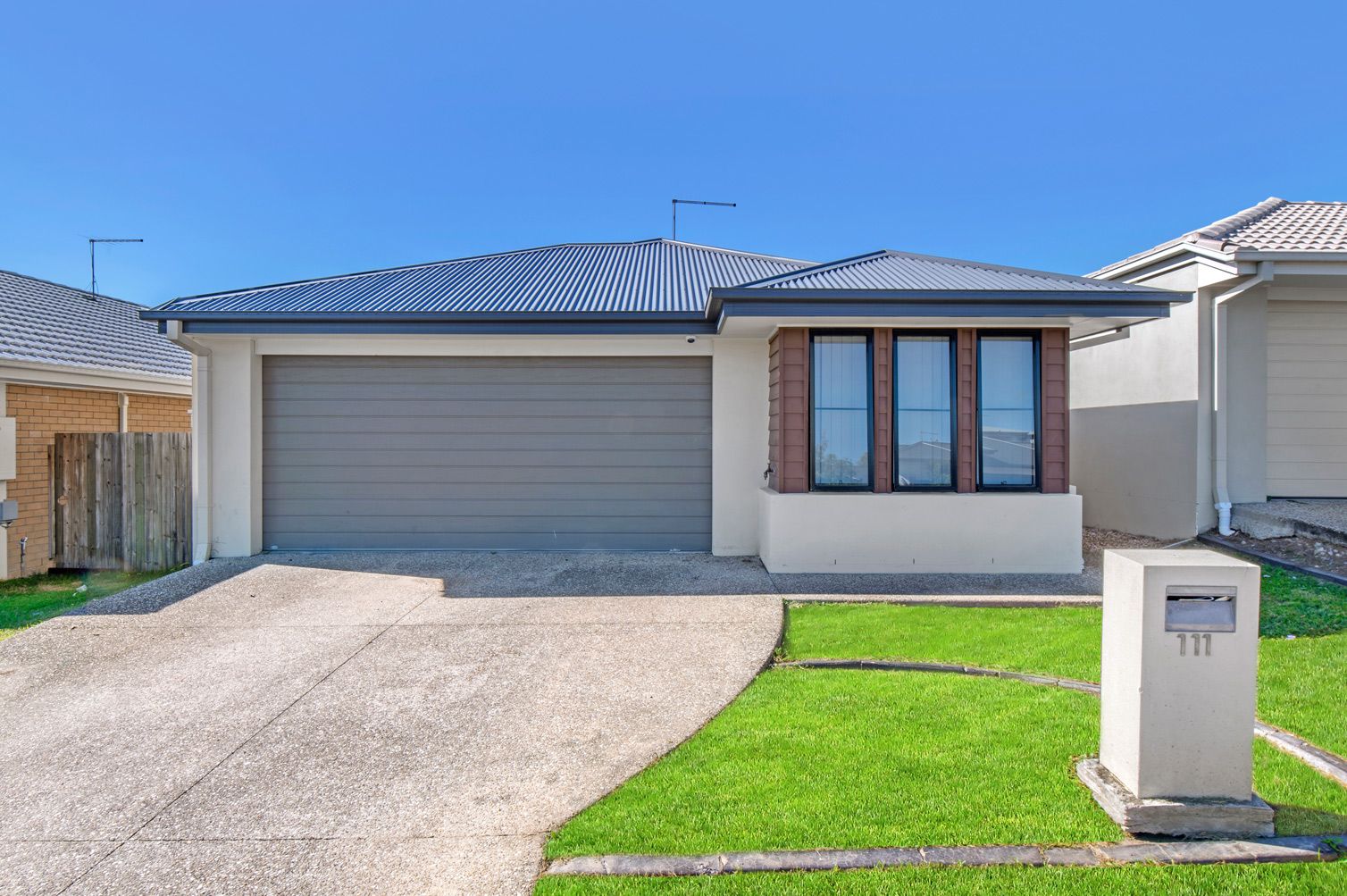 111 Dixon Drive, Pimpama QLD 4209
