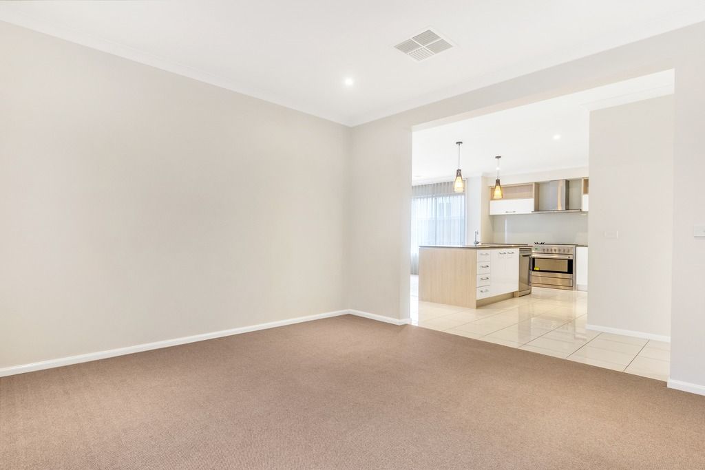 13 Elgata Way, Werribee, VIC 3030