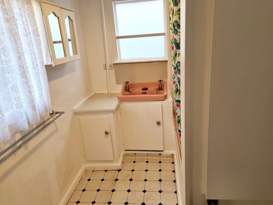 24 Pasco Street — photo 7 of 8