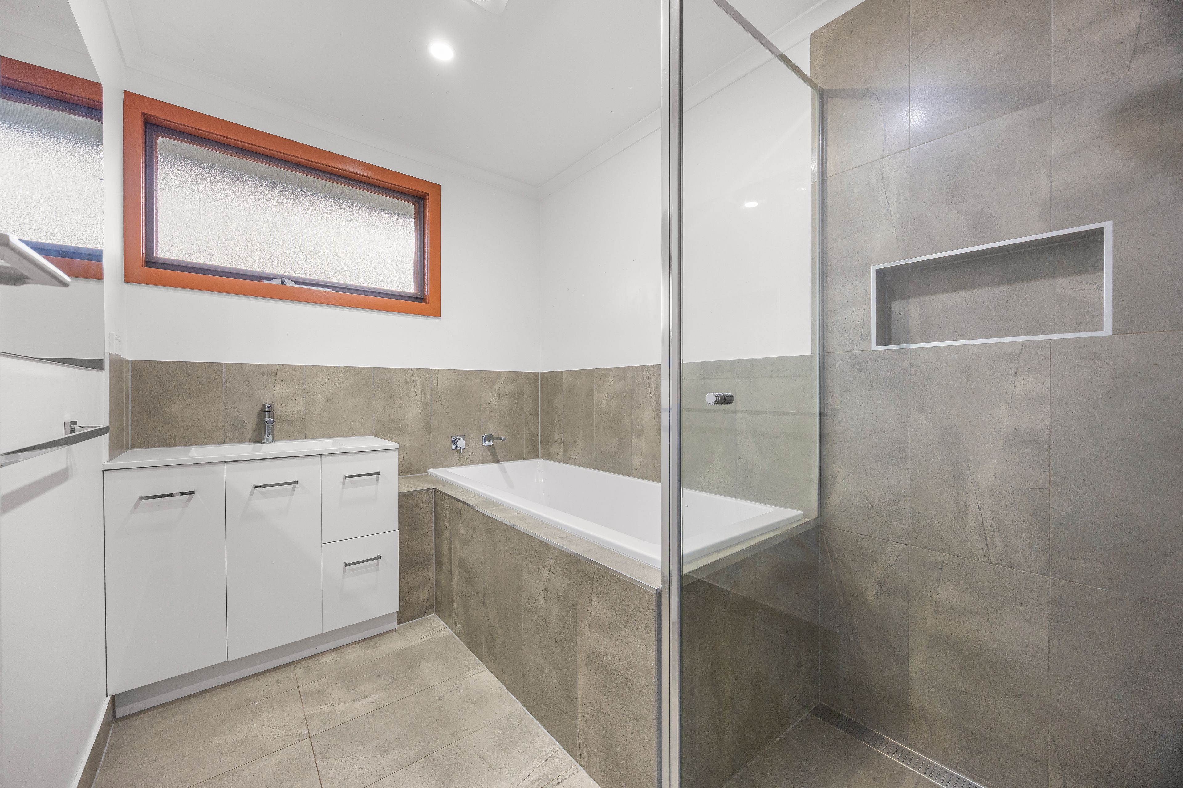 2 Newman Street — photo 8 of 10