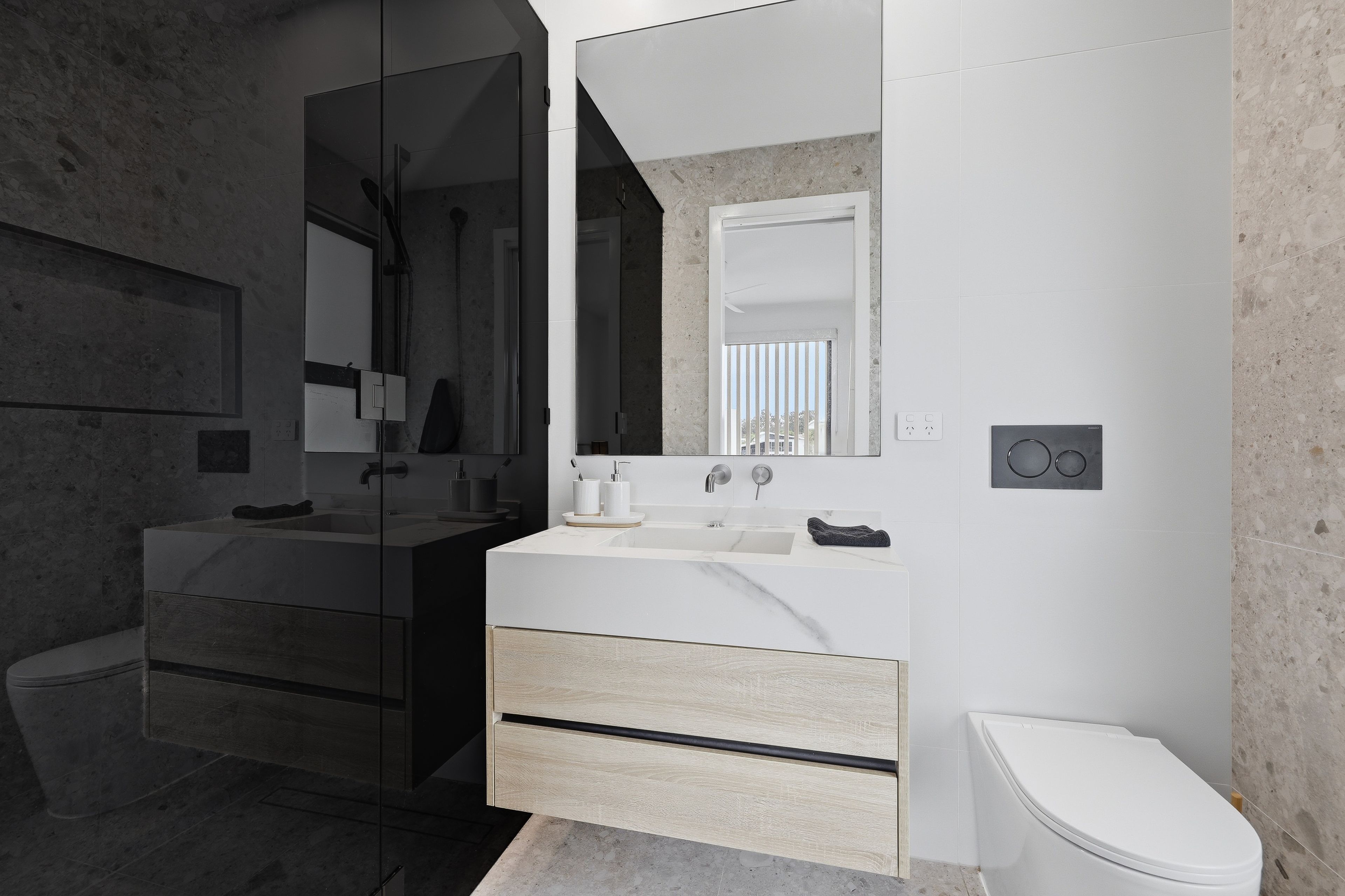 2/10 Middle Quay Drive — photo 20 of 30