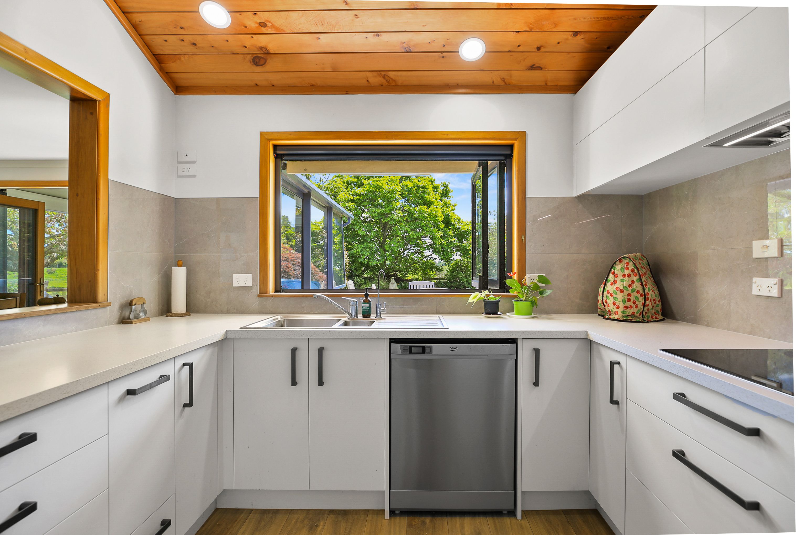 73 Aubin Close, Pirongia, Waipa District 3802 Sold Lifestyle Property