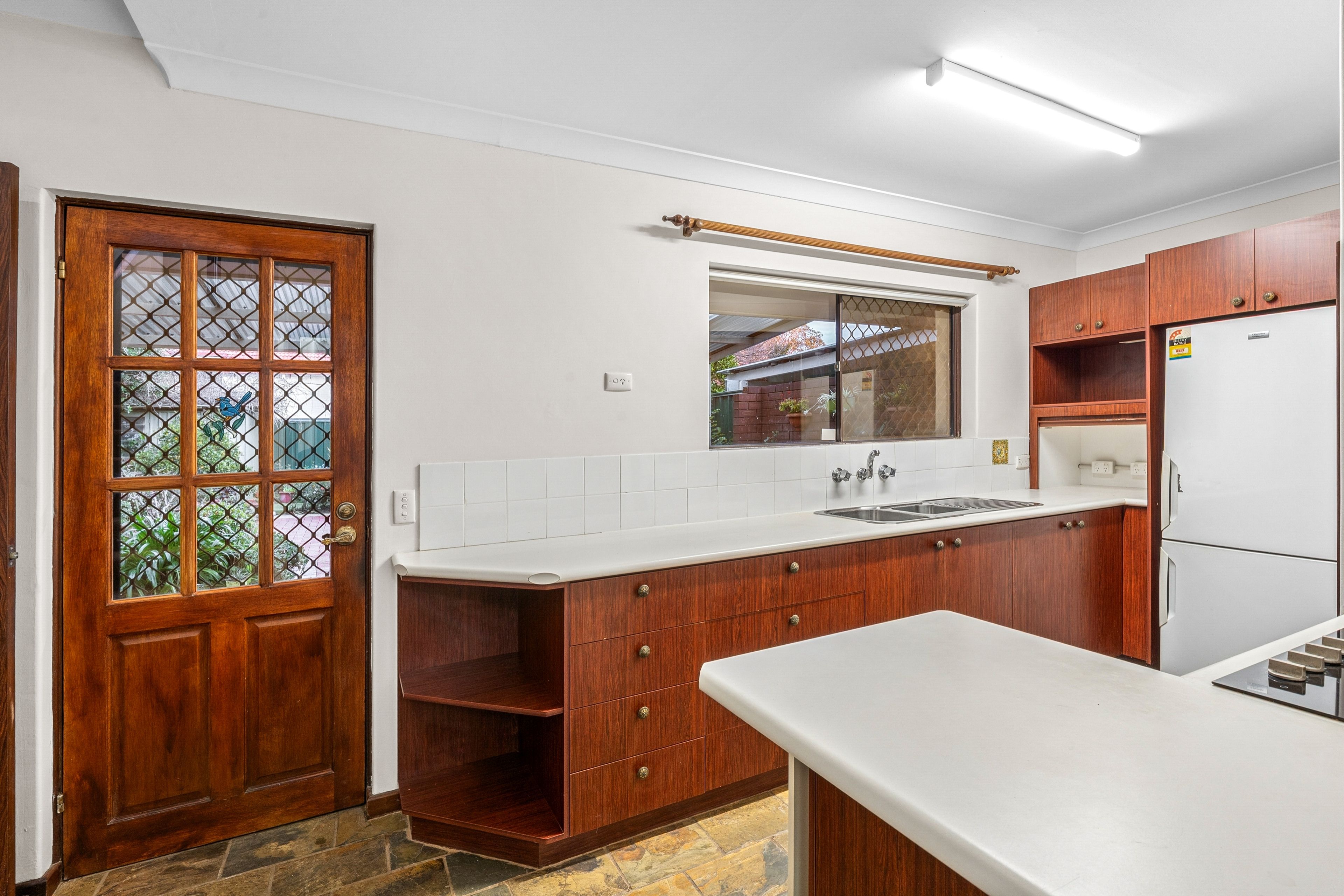 3/8 Shelley Road — photo 4 of 30