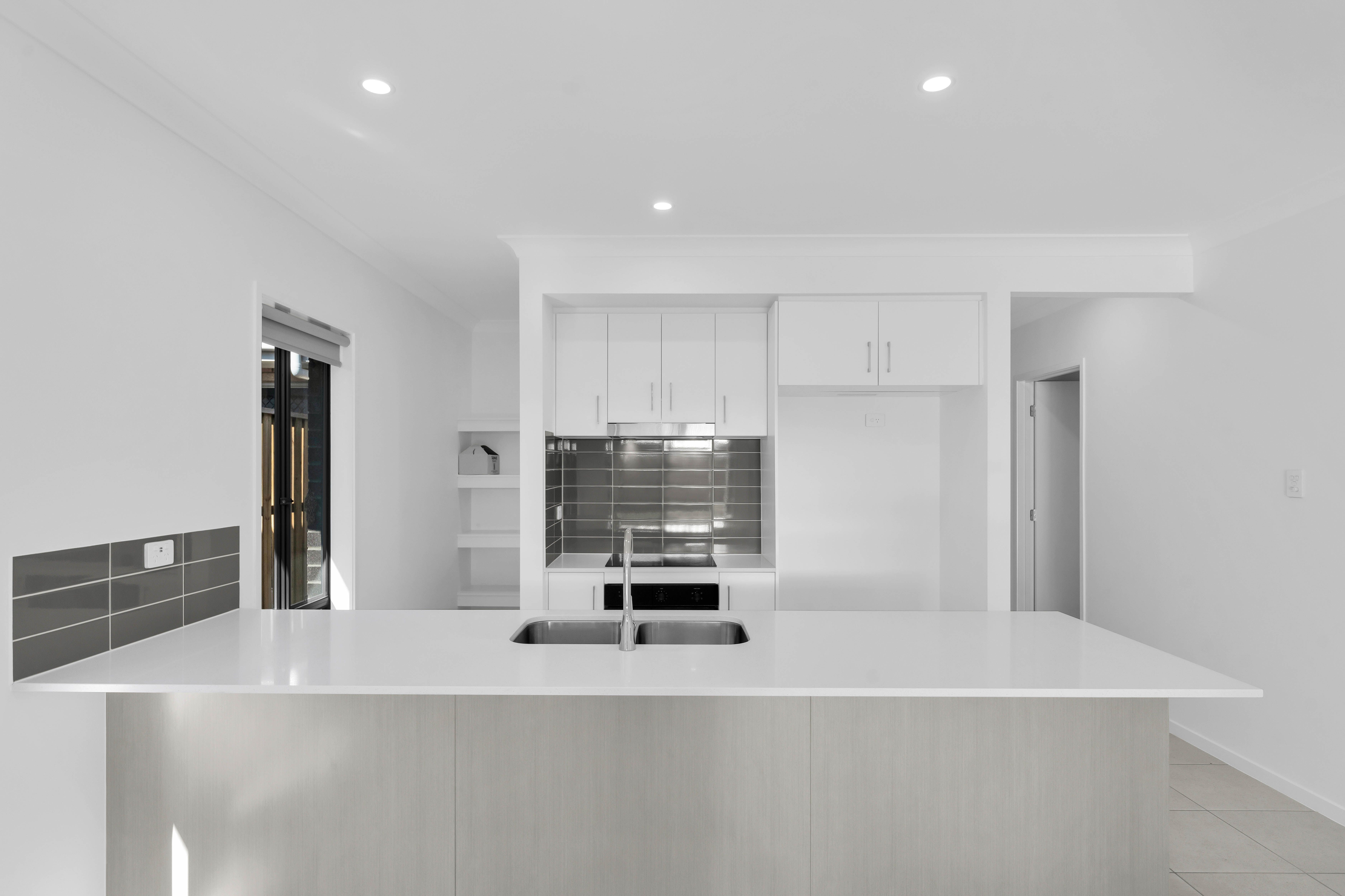 6 Angus Street, Jimboomba, QLD 4280