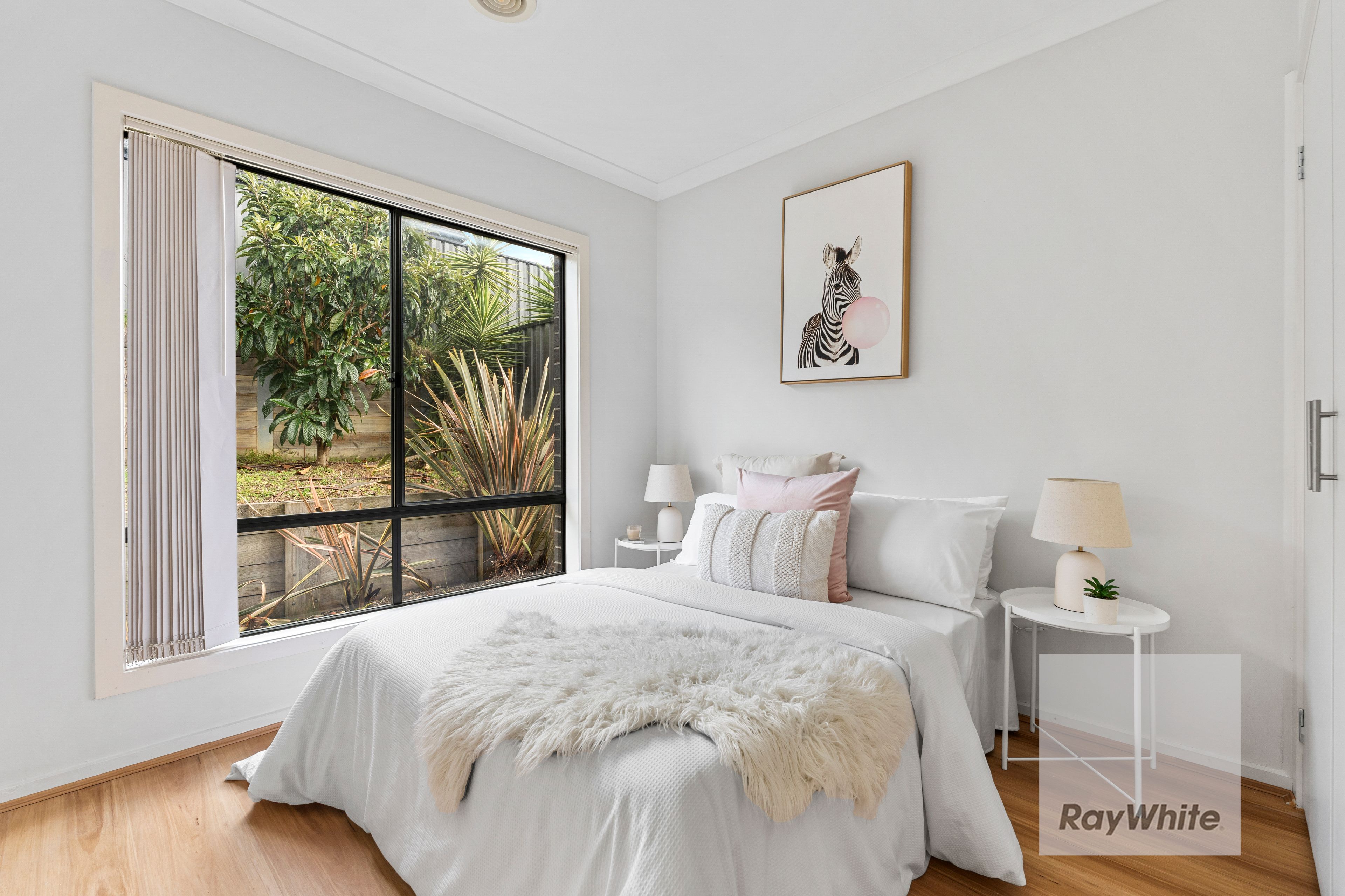 12 Jackaroo Street — photo 11 of 19