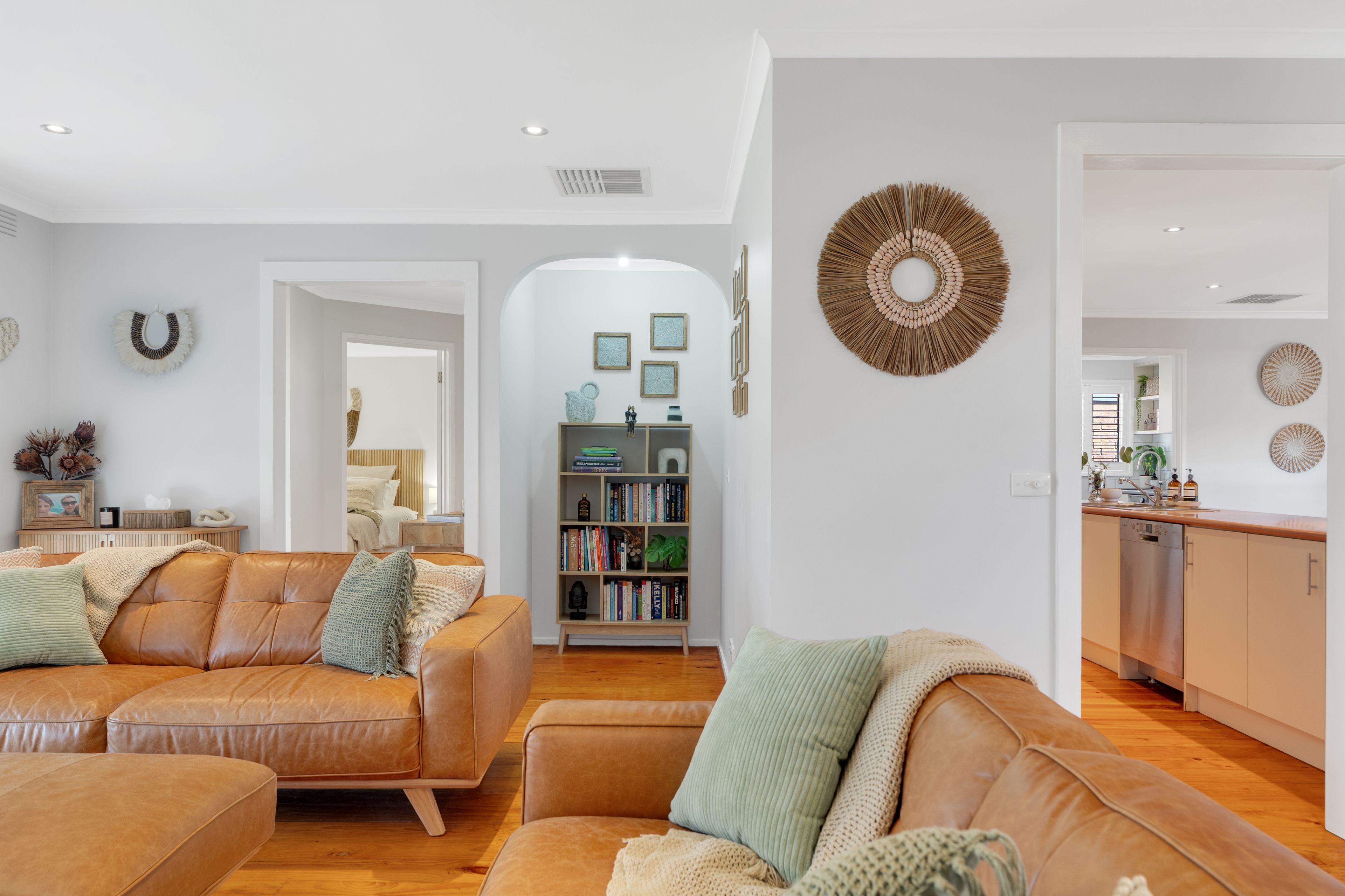 36 Langdon Crescent — photo 8 of 30