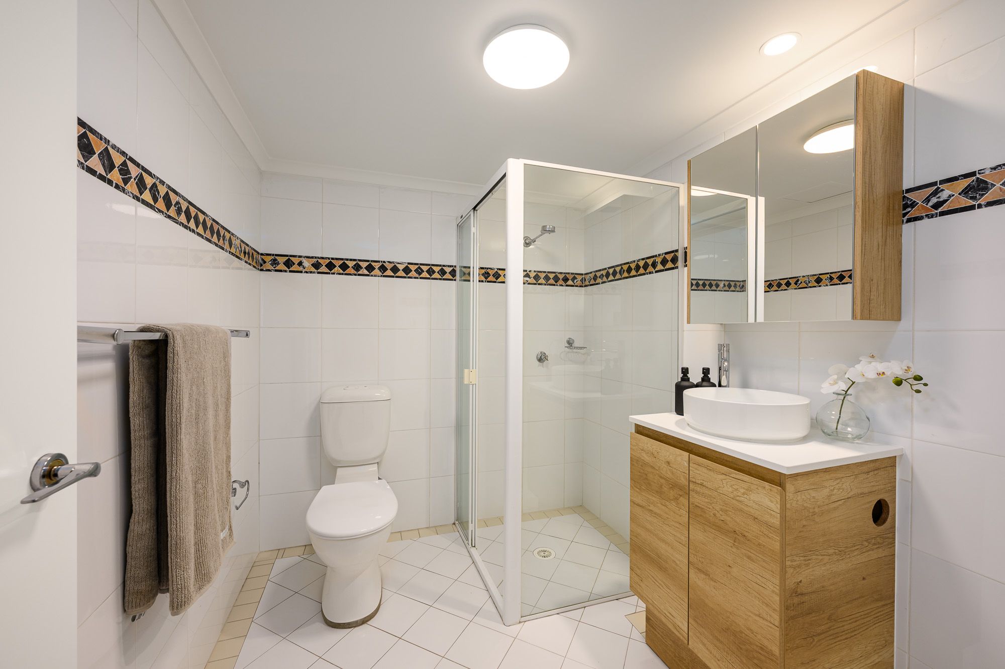 9/102 Miller Street — photo 7 of 16