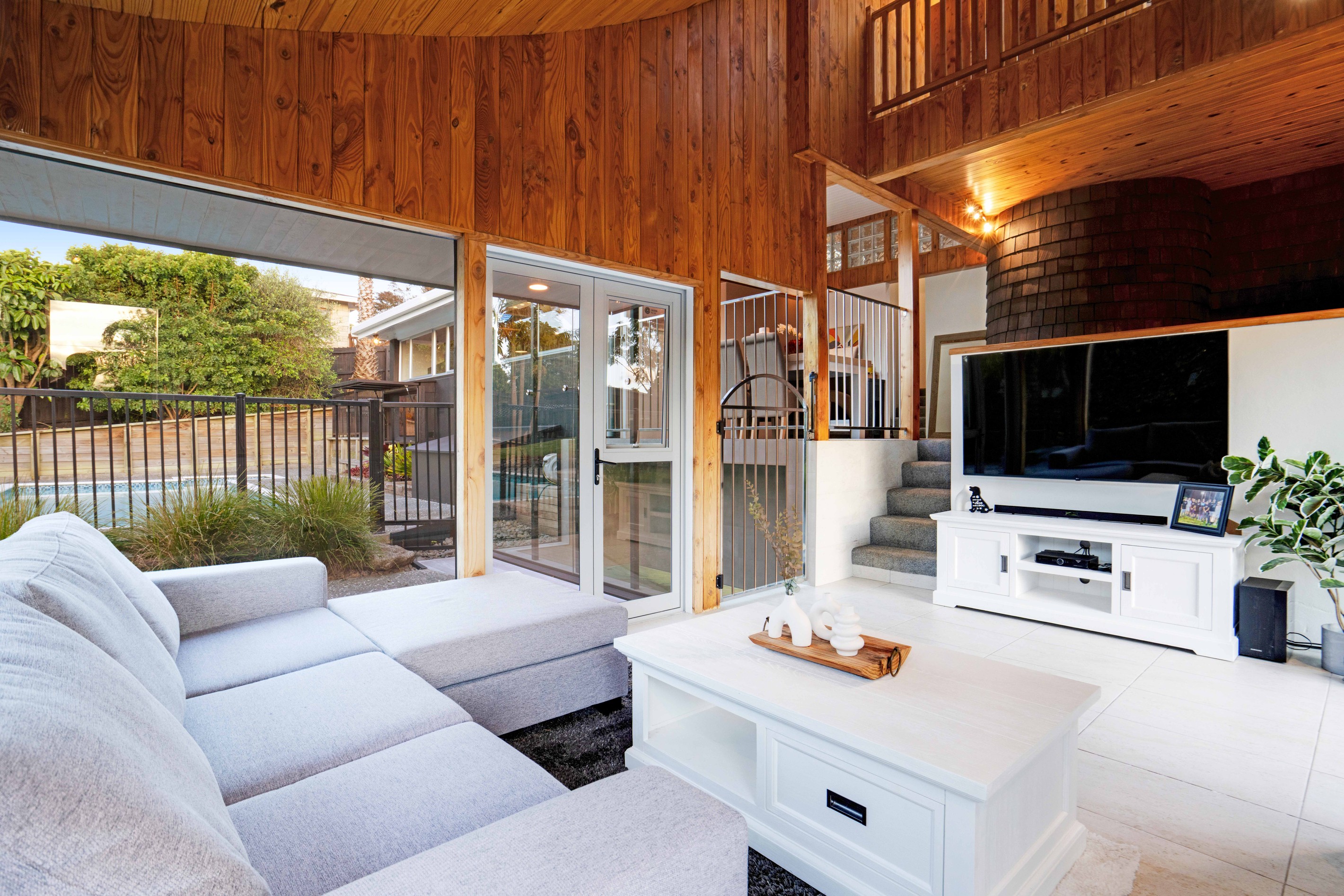 10 Caithness Place, Farm Cove, Manukau City