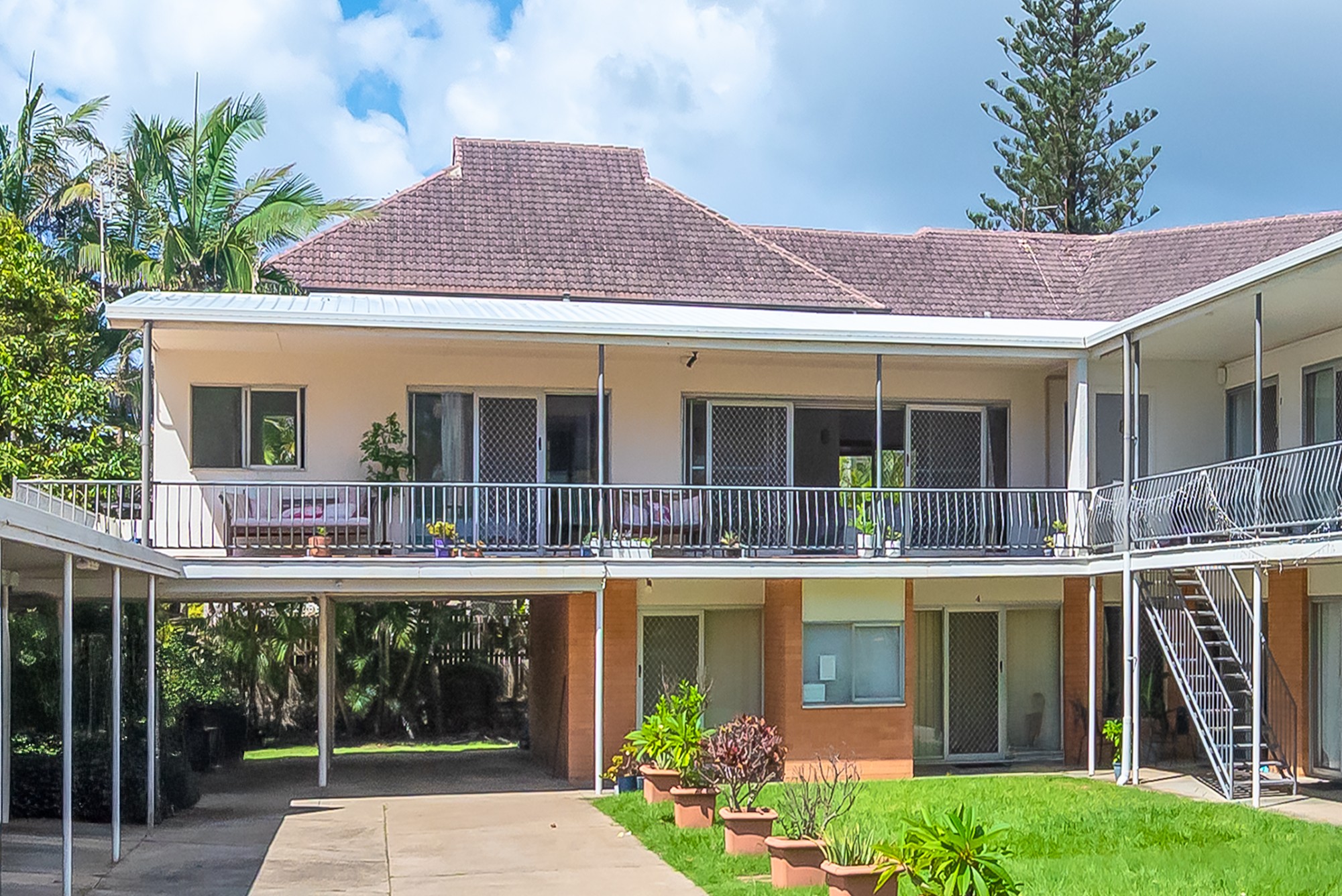 8/12 Montana Road, Mermaid Beach, QLD 4218