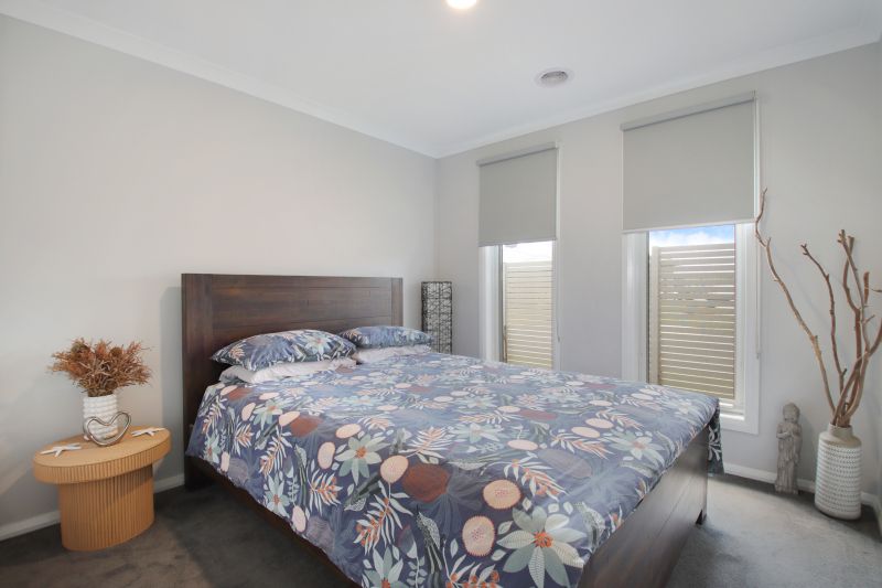 41 Derwent Way — photo 7 of 10