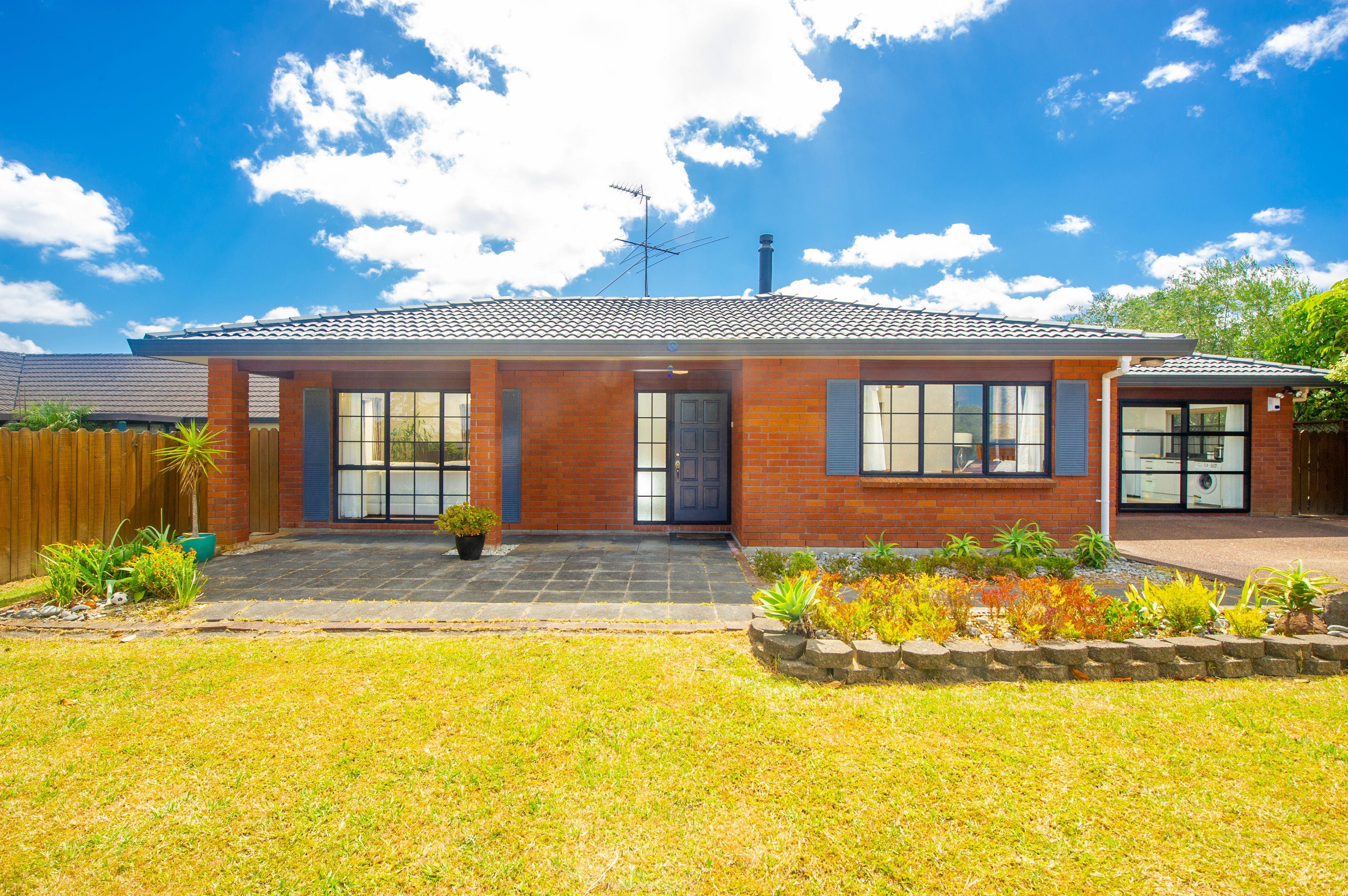 43 Frank Nobilo Drive, Golflands, Manukau City