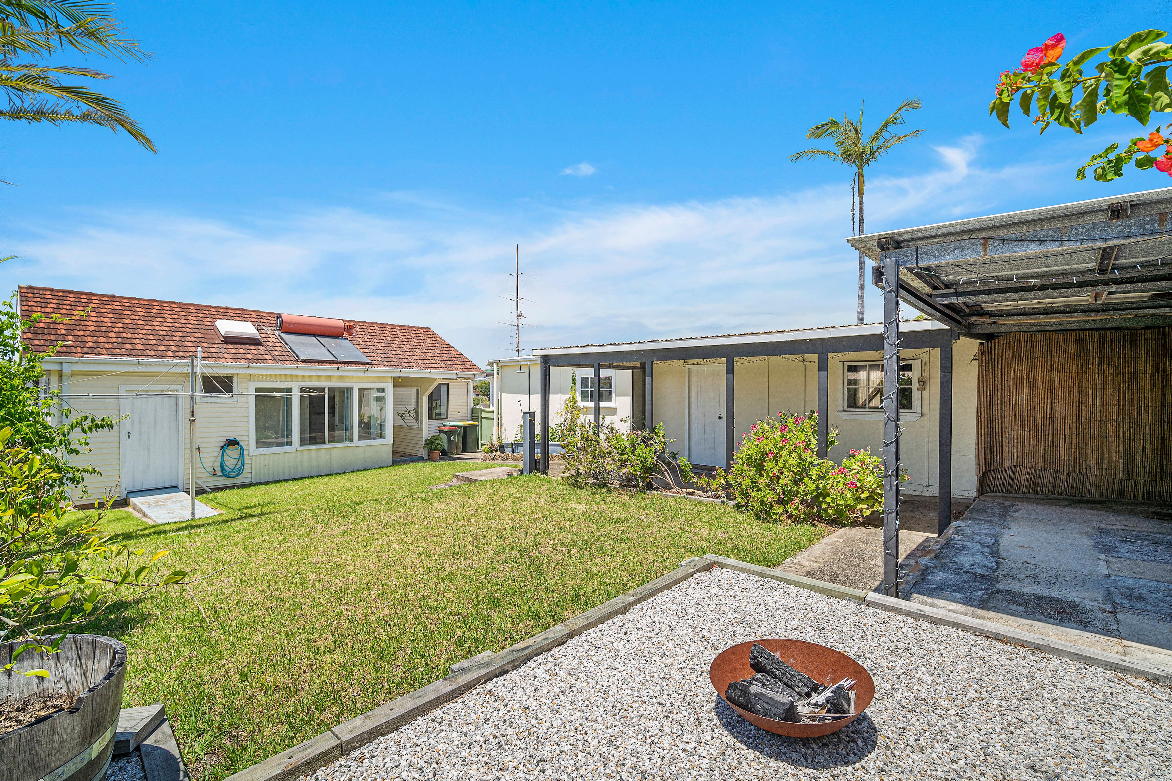 15 Albert Street, Lake Illawarra, NSW 2528