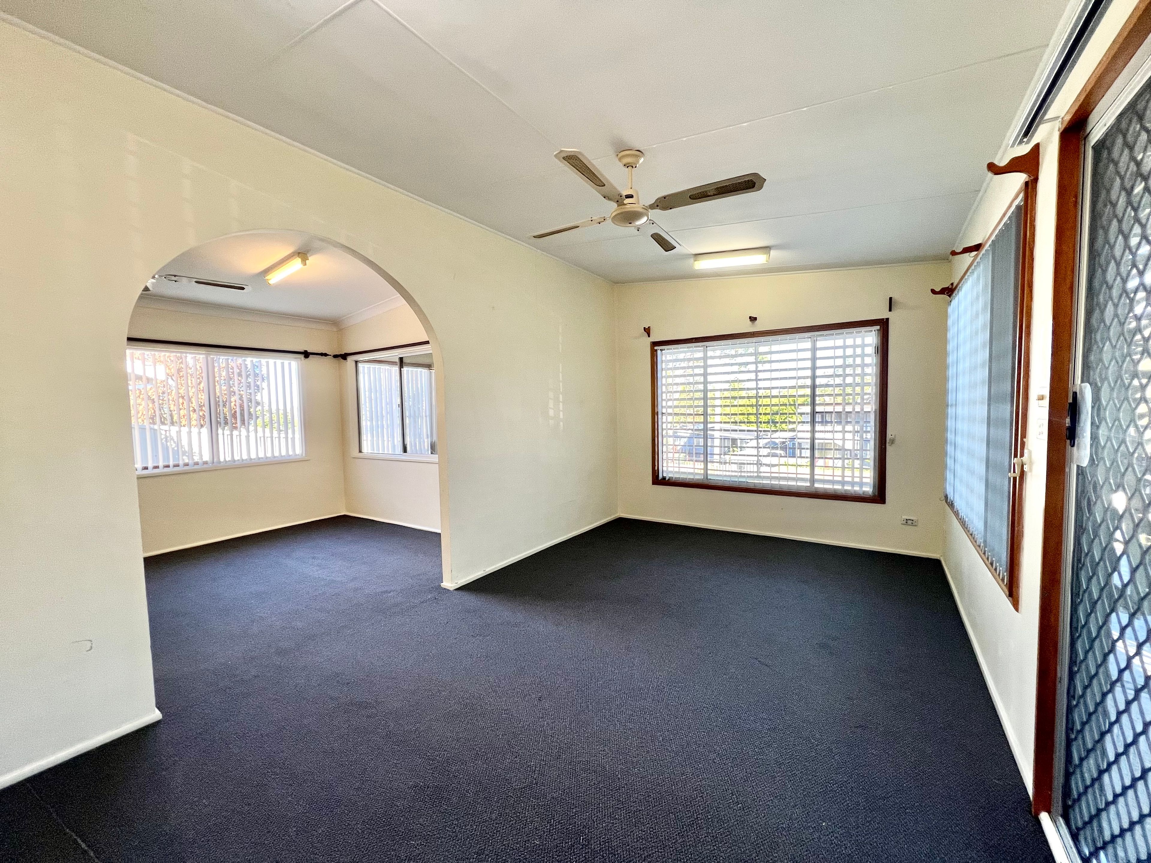 29 Laelana Avenue — photo 3 of 9