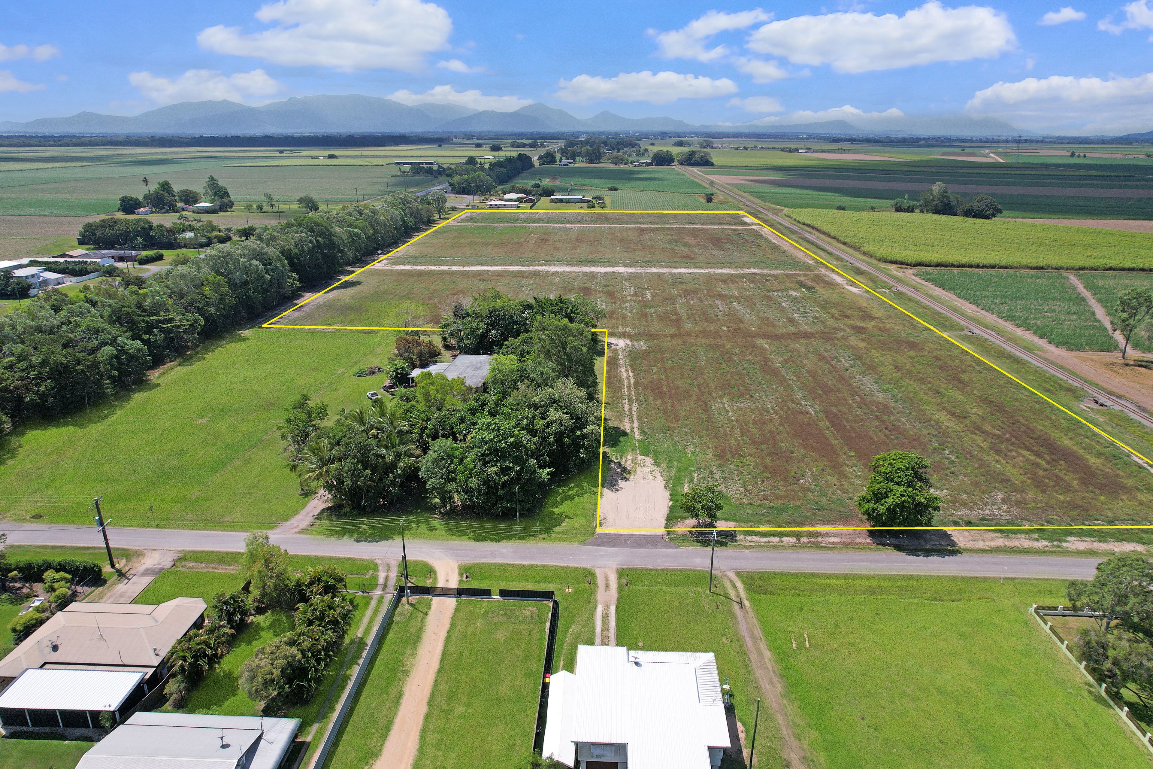 Scovazzis Road, Toobanna, QLD 4850