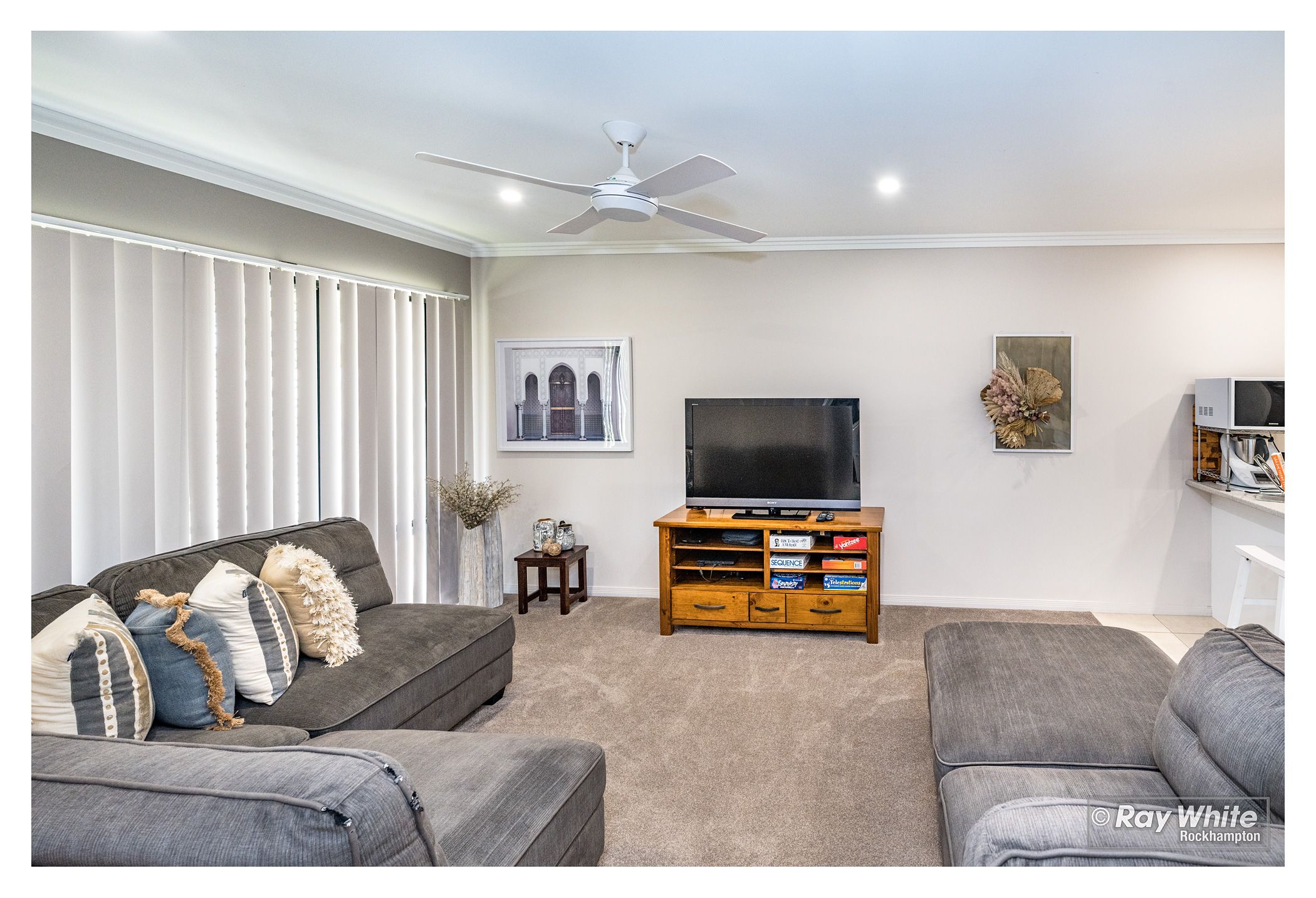 1/15 Parkside Place, Norman Gardens, QLD 4701