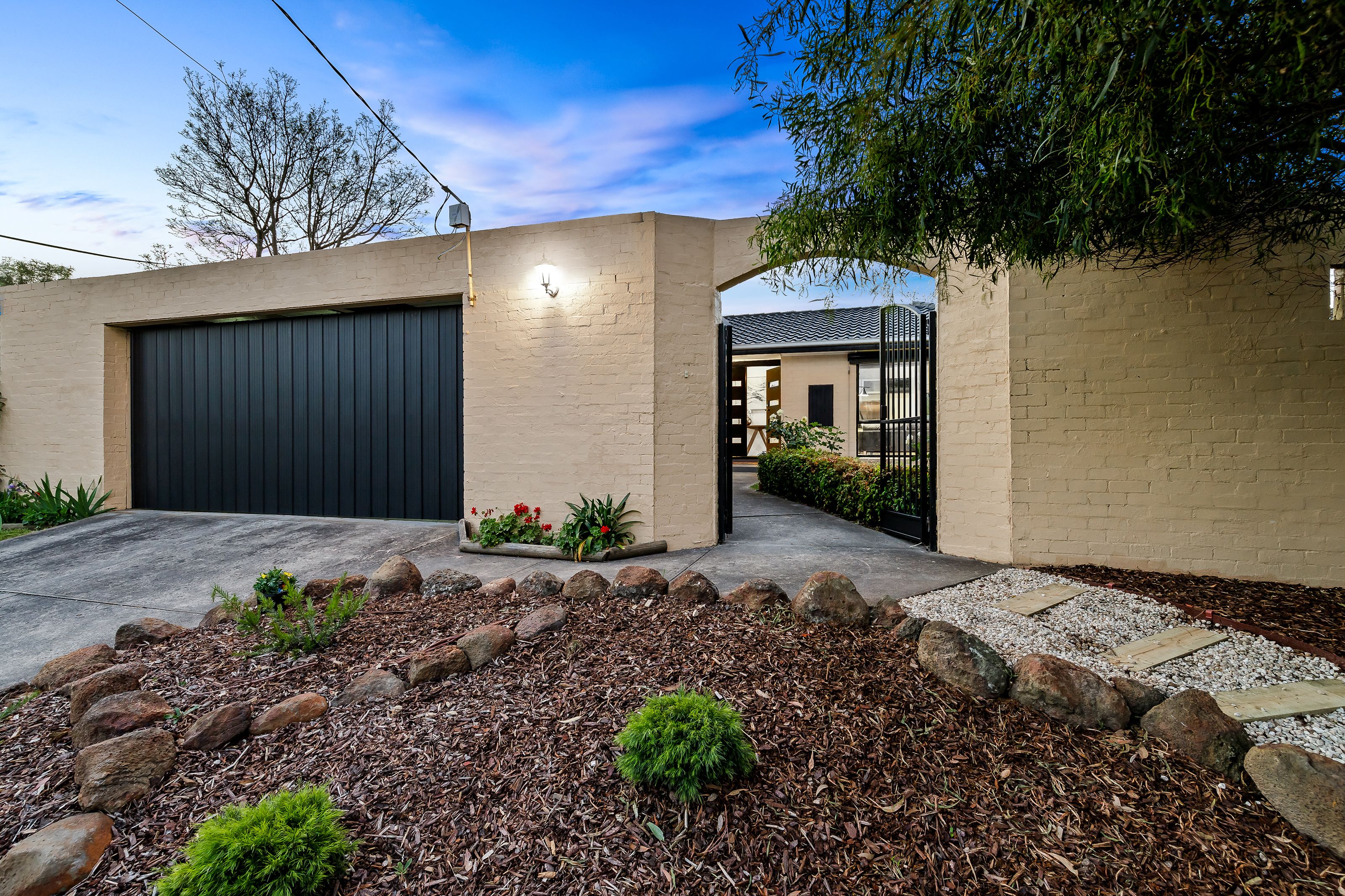 10 Nith Court, Glen Waverley VIC 3150