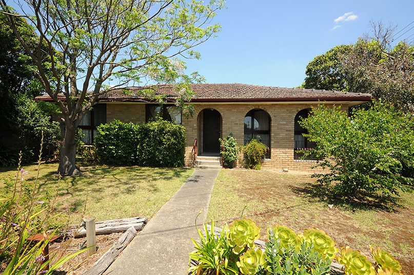 36 Academy Avenue — photo from Ray White Glen Waverley