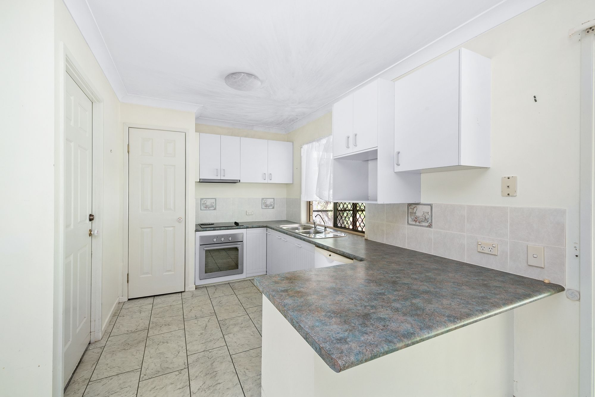 44 Bermuda Avenue, Deception Bay, QLD 4508