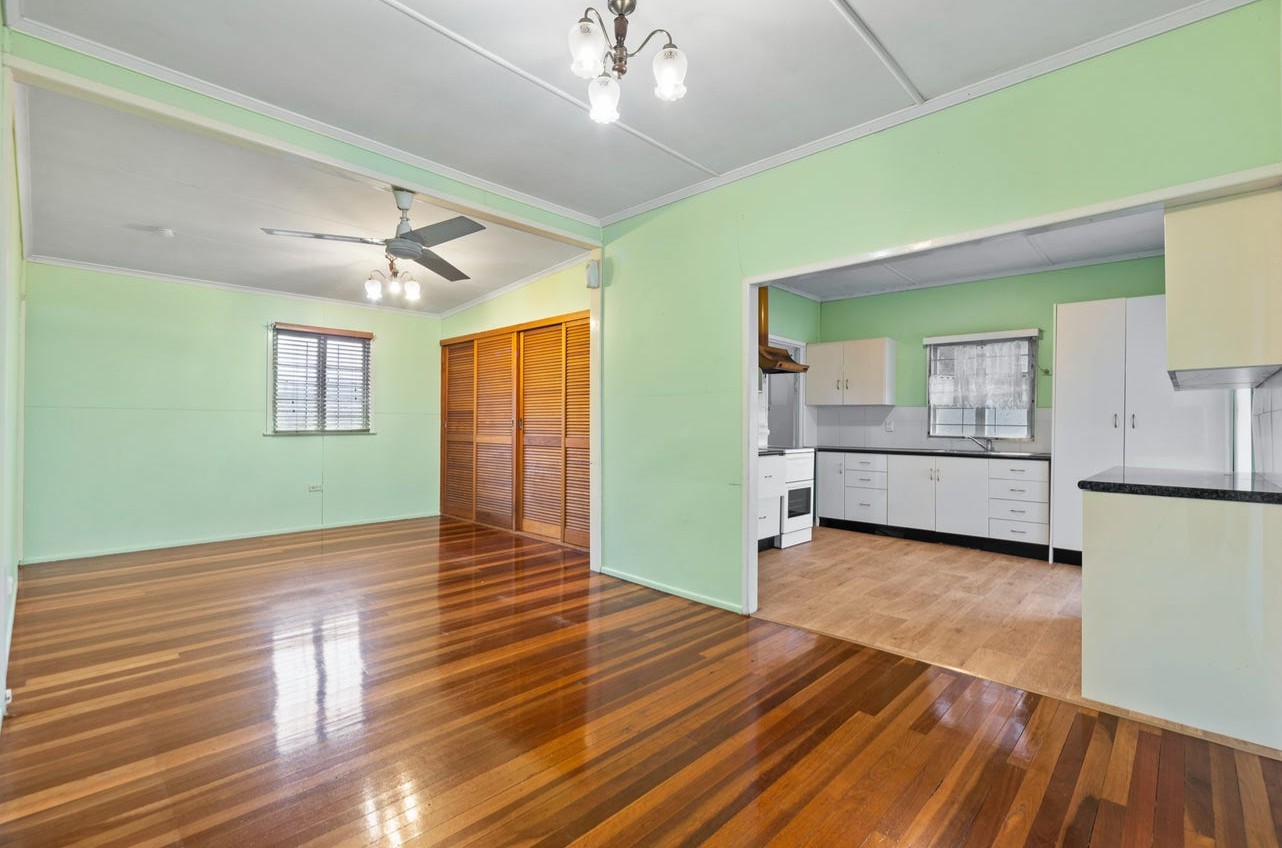 135 Esplanade South, Deception Bay, QLD 4508