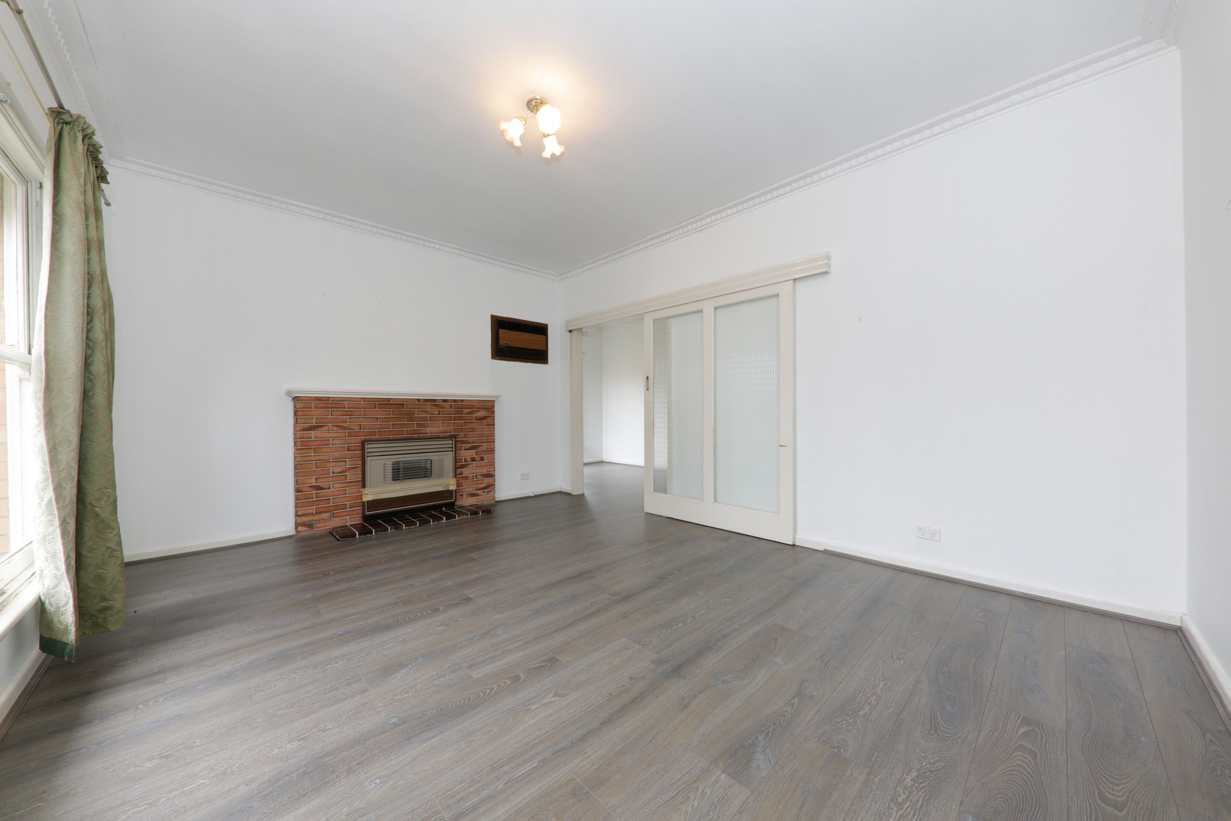 25 Poole Street, Burwood, VIC 3125