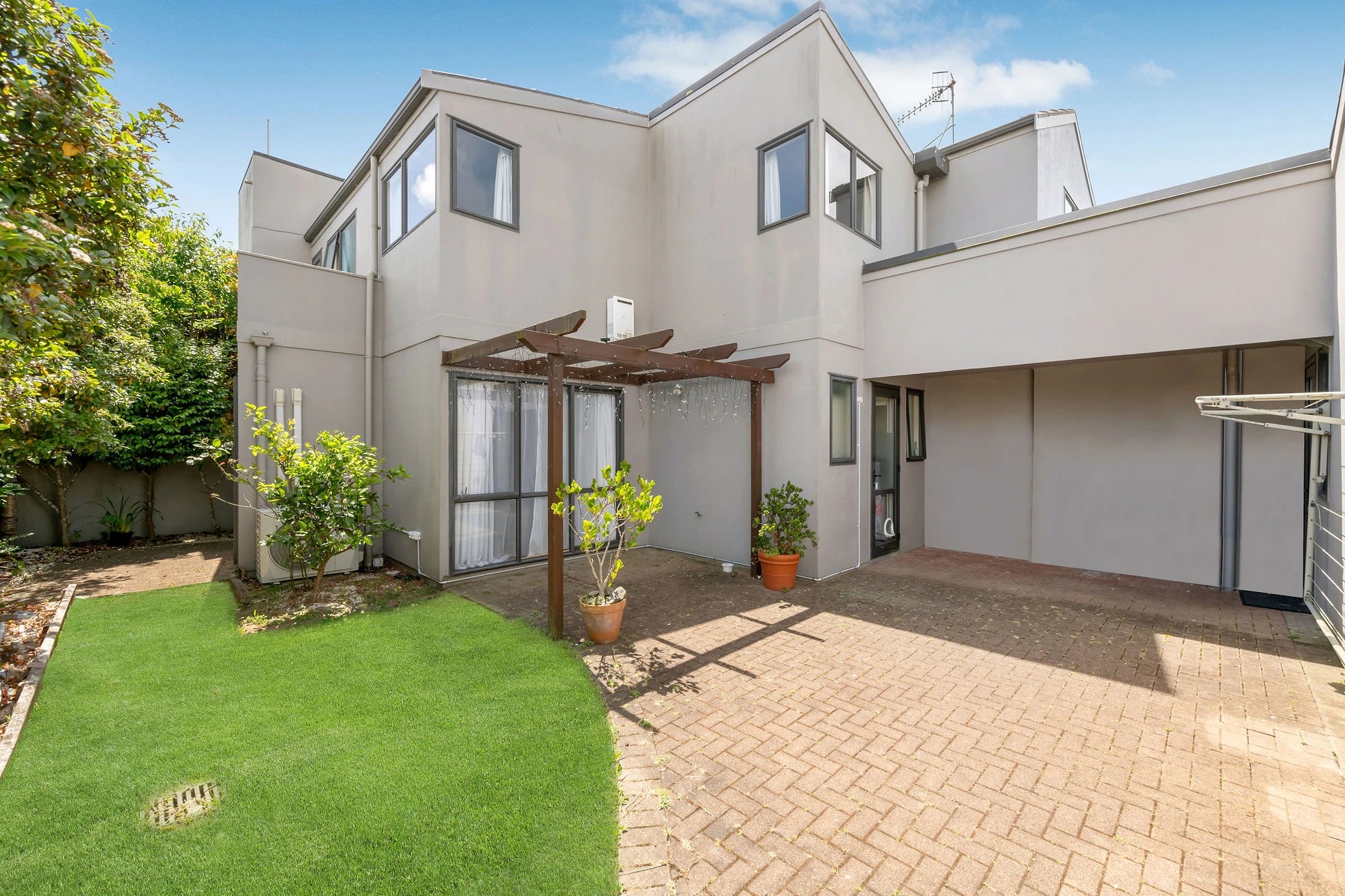 18 Faldo Drive, Golflands, Manukau City