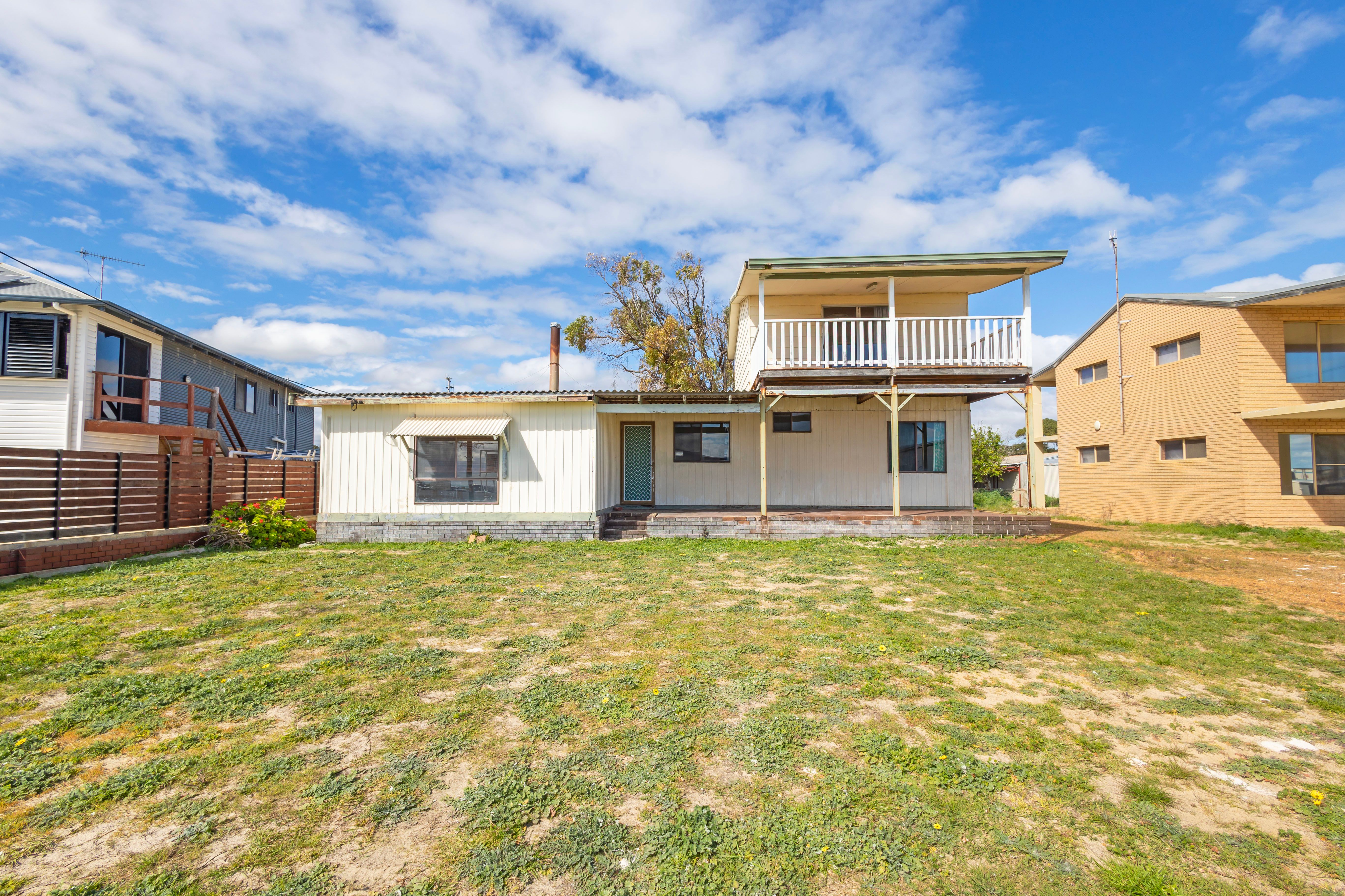 34 Catalonia Street, Cervantes, WA 6511