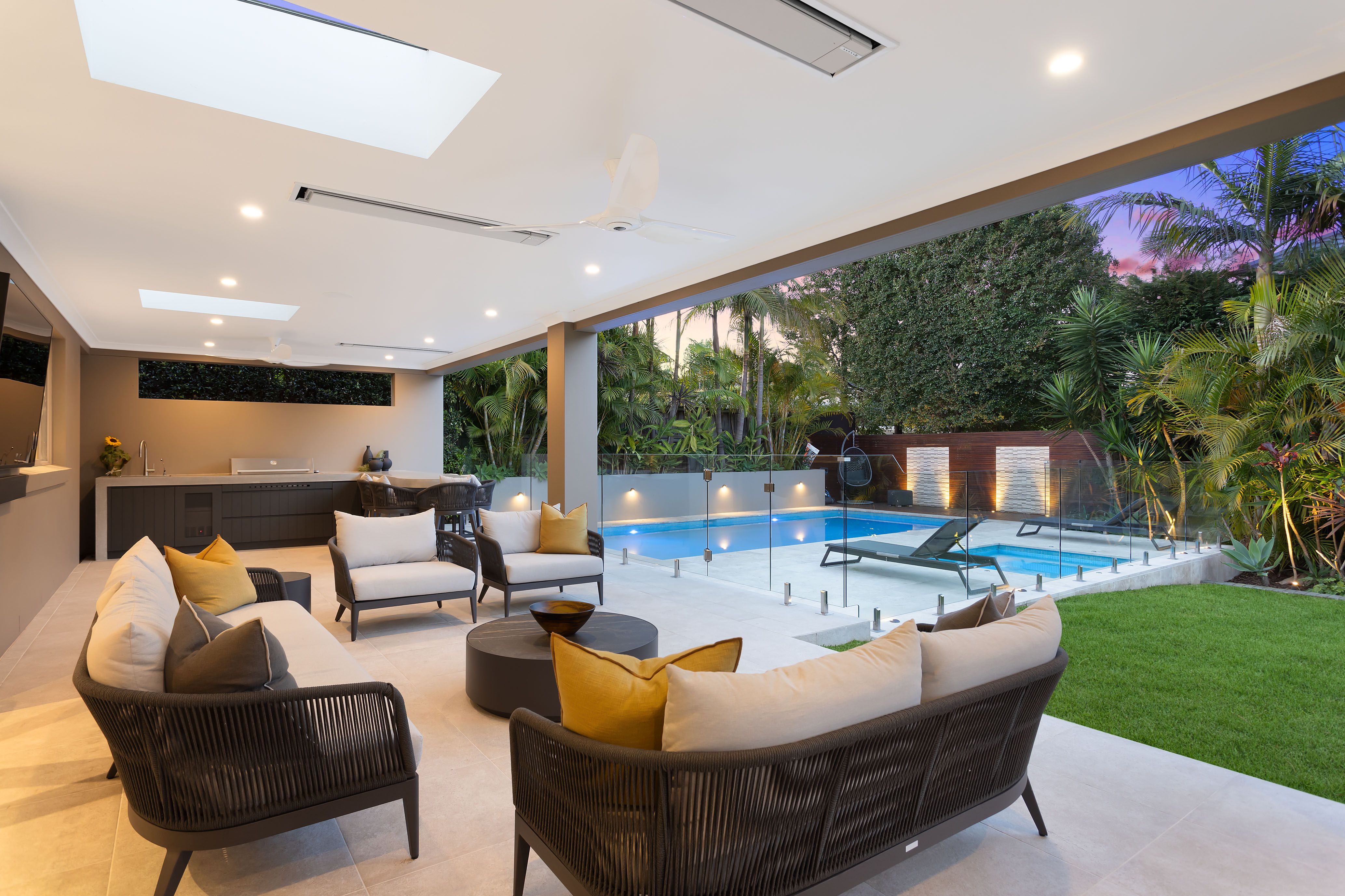 77 Woodbury Road, St Ives, NSW 2075