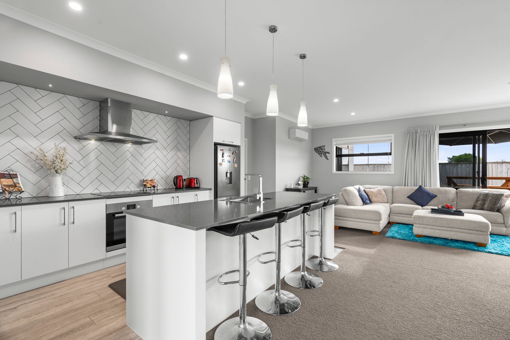 130 Coast Boulevard, Papamoa Beach, Tauranga City